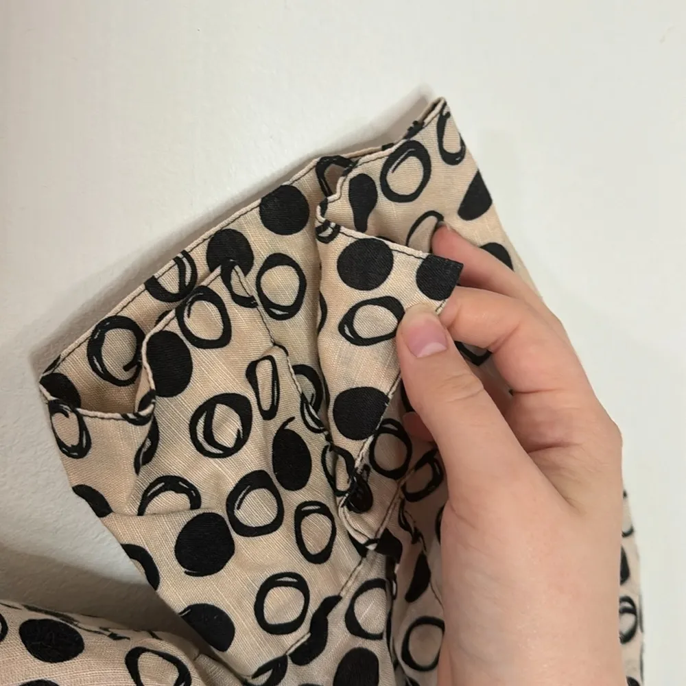 Harve Benard linen blend polka dot bottom down shirt neutral size 1X - Image 6