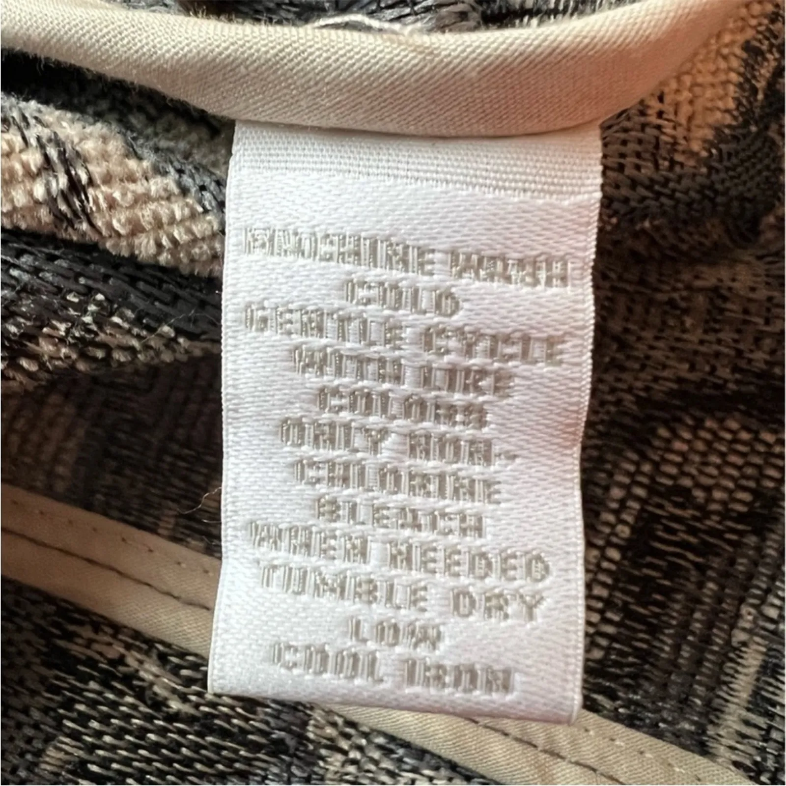 Charter Club Grey & Cream Floral Tapestry Coastal Grannycore Trucker Jacket - XL - Image 10