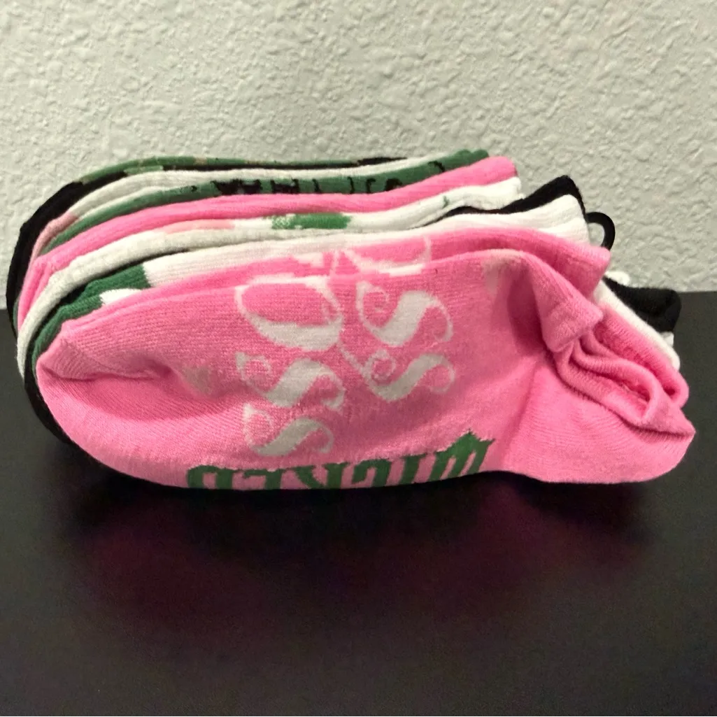 Nwt Womens Wicked Socks Set bundle of 9 pairs Green - Image 3