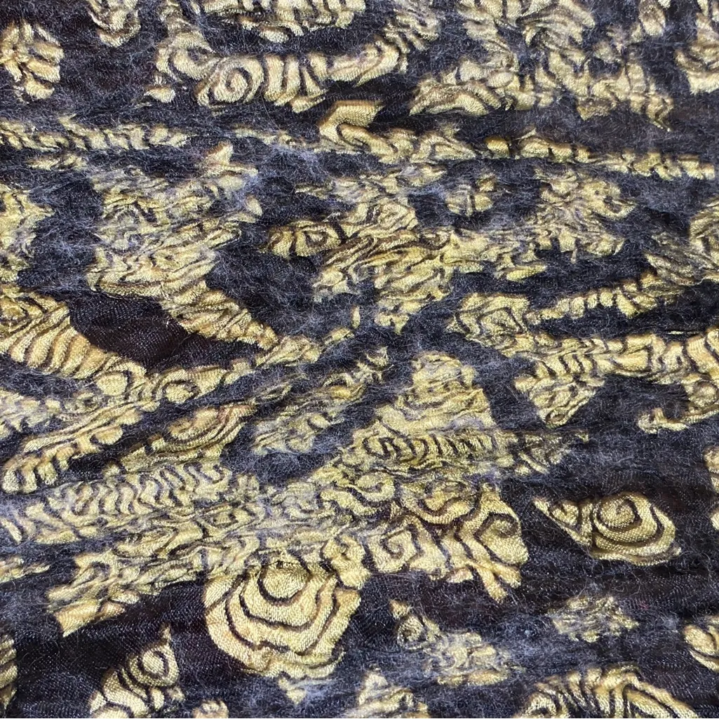 Handmade Bohemian Paisley Gray Gold Green Wool Silk ruffled flounce Scarf Nepal - Image 4