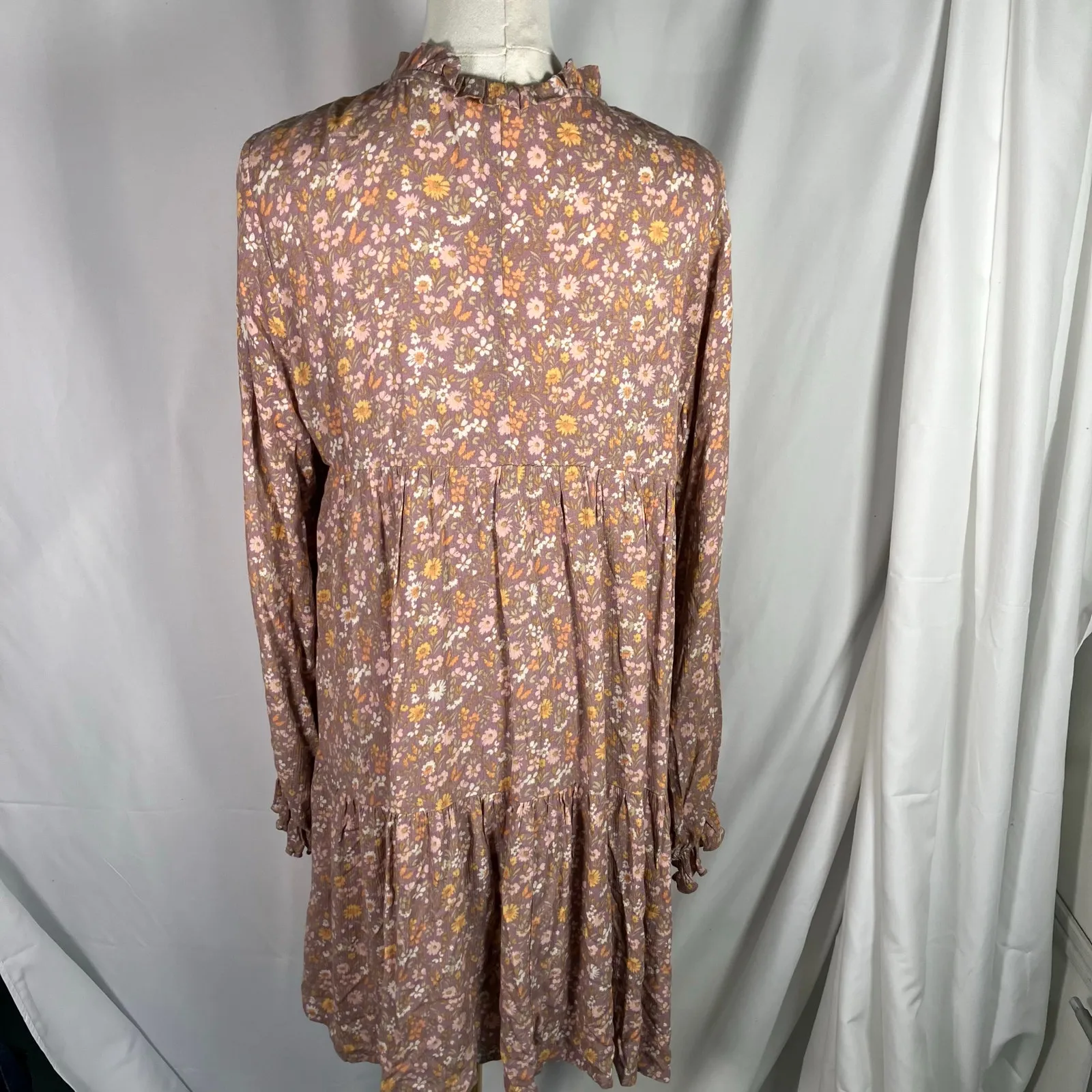 143 Story by Line Up Boho Floral Tiered Mini Dress Small Mauve Long Sleeve Rayon Purple - Image 2