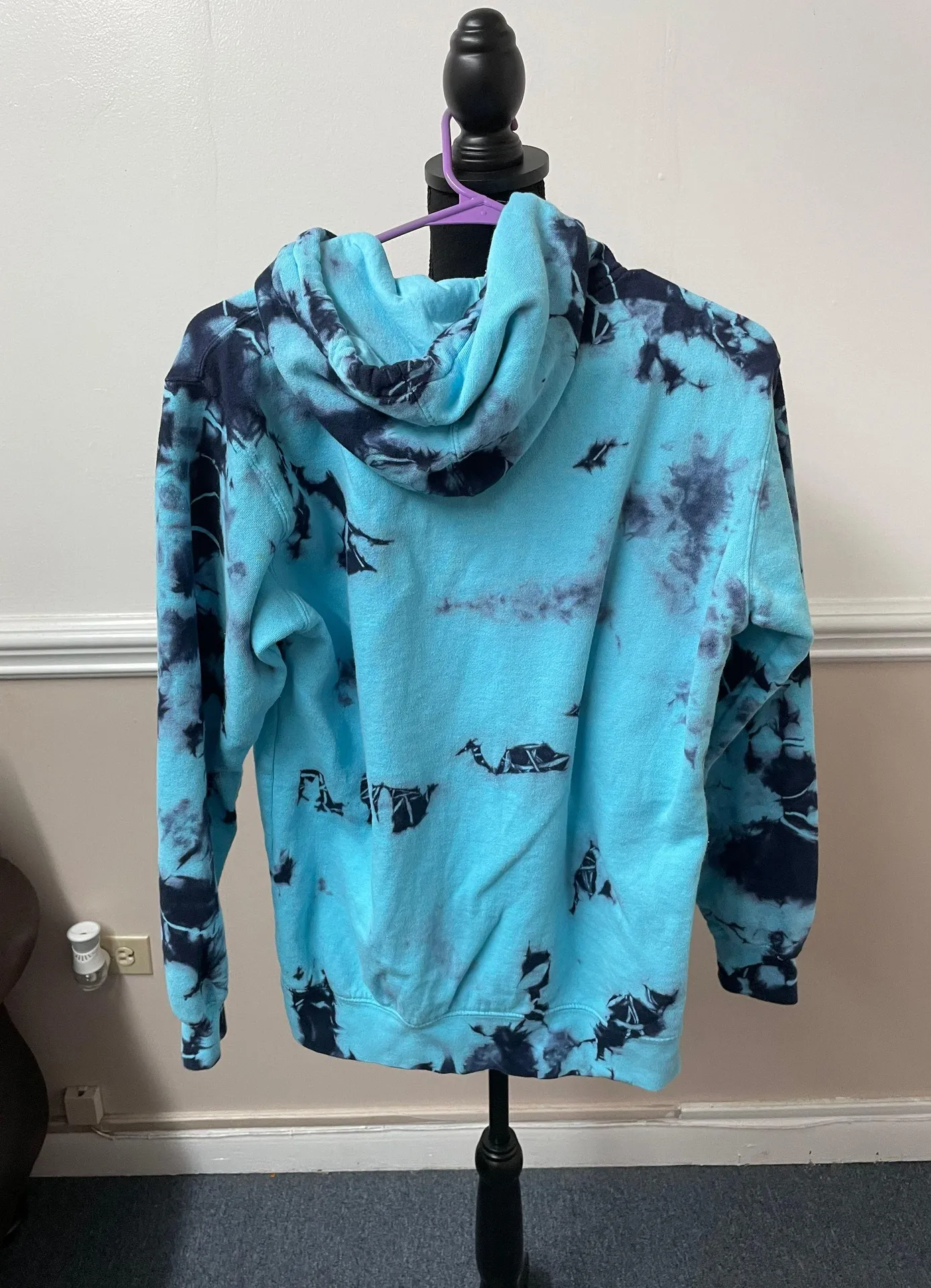 Fashion Blue And Black Tie Dye Hoodie - Image 2