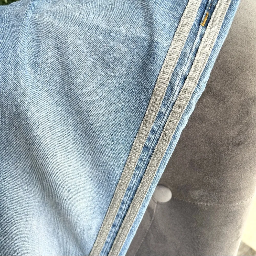 Pilcro Anthropologie sliver tuxedo stripe slim jeans size 28 - Image 6