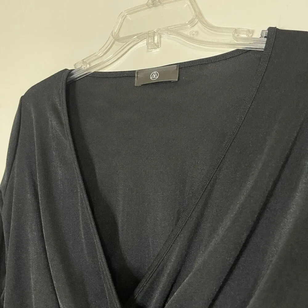 Missguided black long sleeve v neck bodysuit size US 4 - Image 3