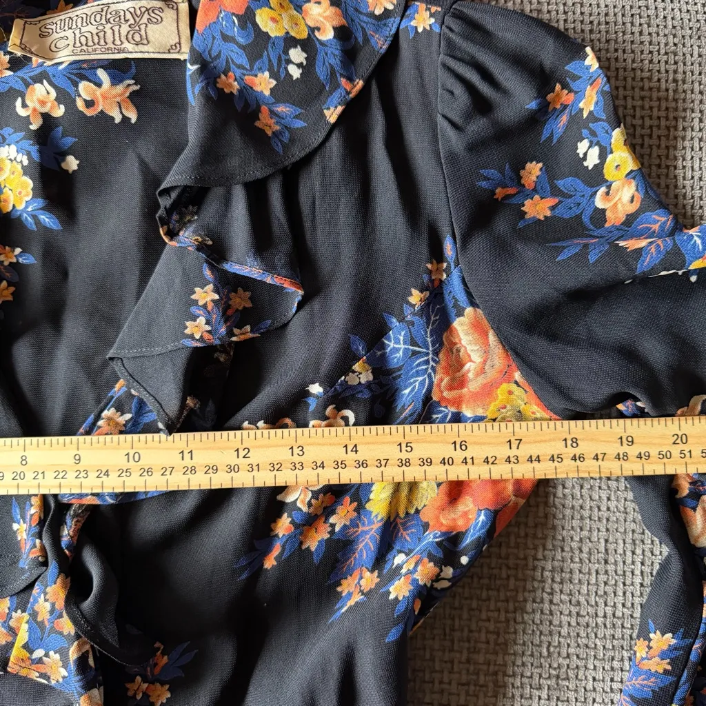Sundays Child California VTG 70s Floral Ruffle Top S Boho Hippie Mod Victorian Black Size undefined - Image 10