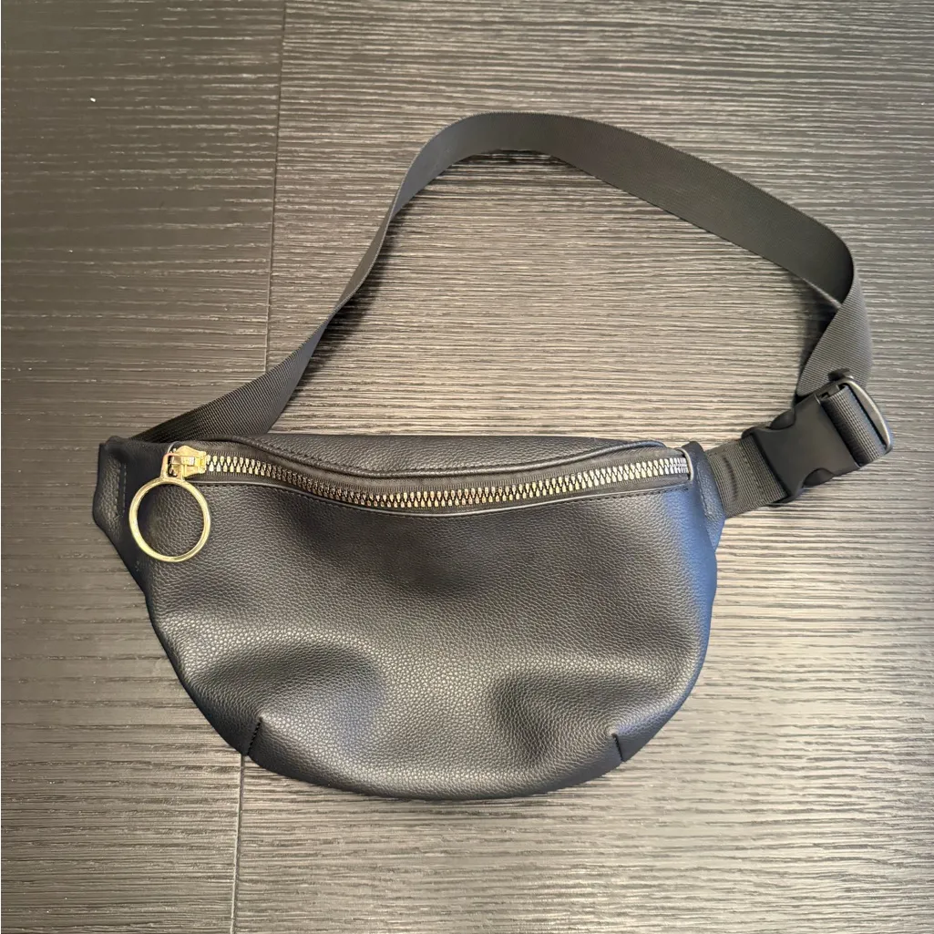 Black Faux Leather Belt Bag Rounded Full Zip Fanny Pack Bum Bag - Image 2