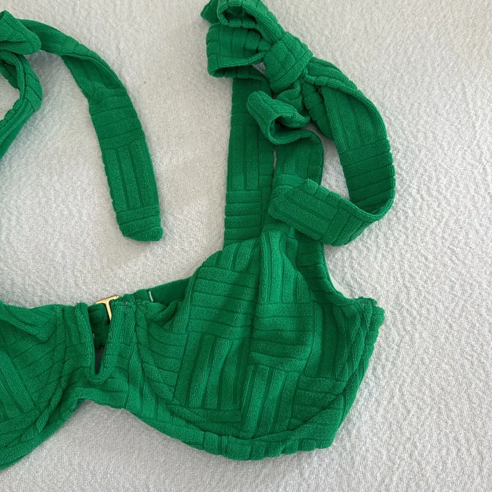 Beach Riot Underwire Bikini Top, Small, Green, $118 - Image 8