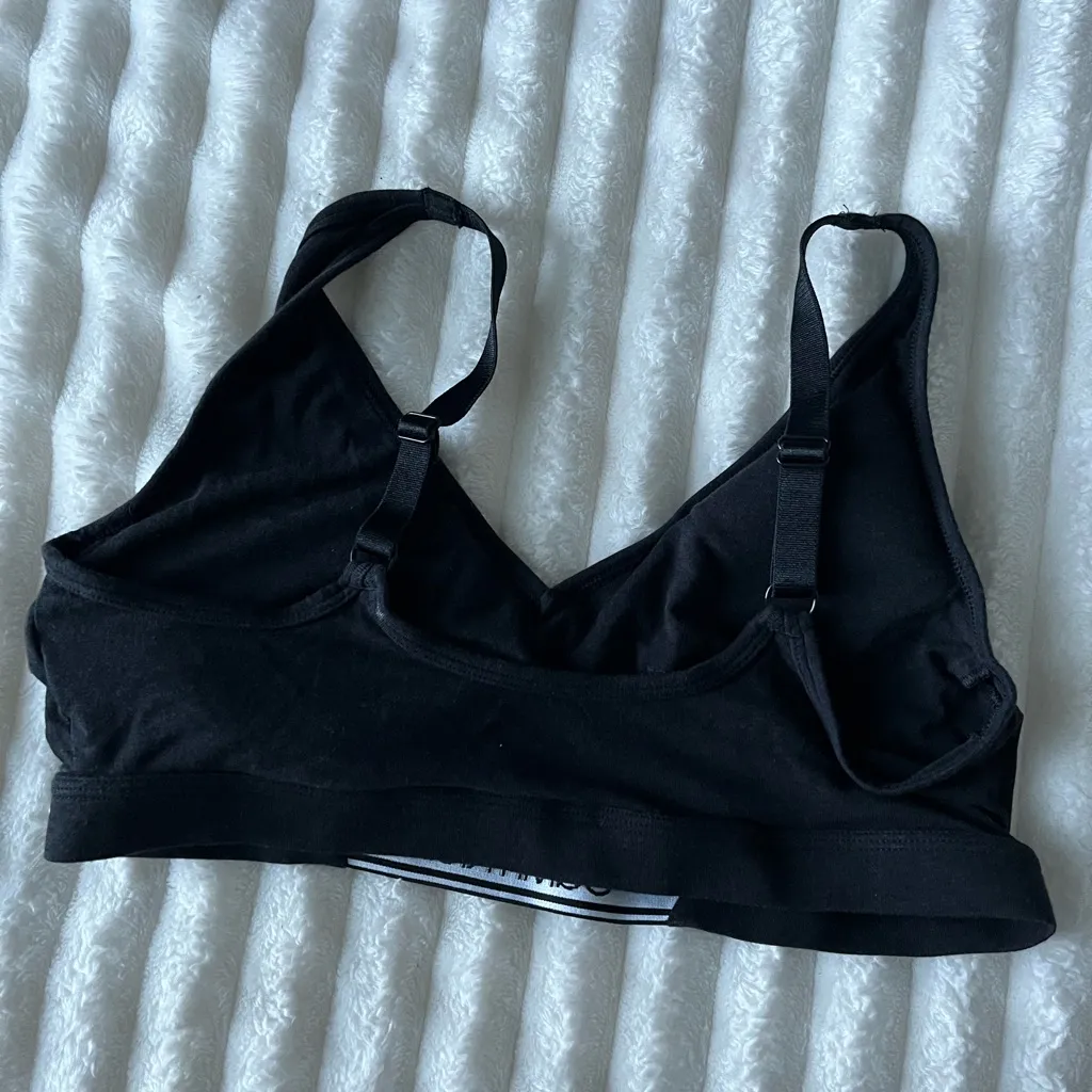 Calvin Klein Black V-Neck Bralette - Image 2