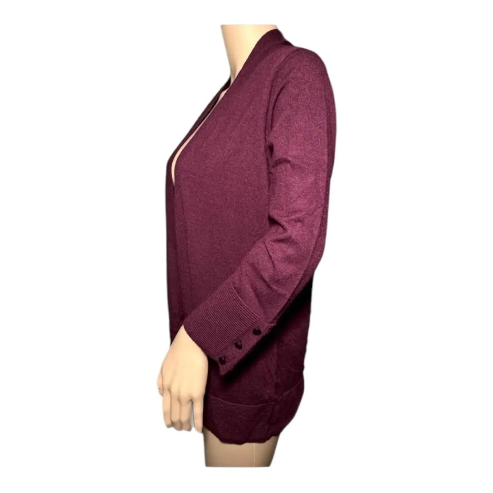 EVOLUTION by Cyrus Myna NWOT Women’s 3 Button Sleeve Cardigan Burgundy Small - Image 9