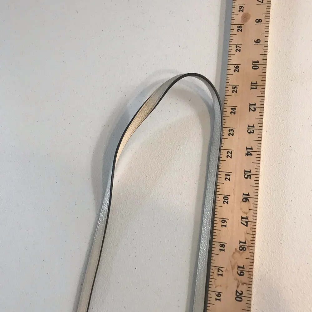 Michael Kors leather mini crossbody jet bag in cream with rose gold accent purse - Image 5