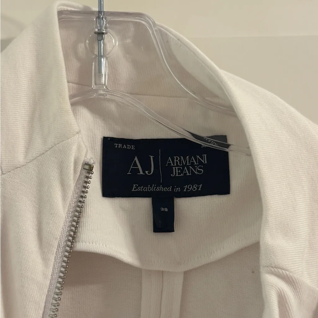 Armani Jeans Women's Cream Blazer Size 38 - Image 2