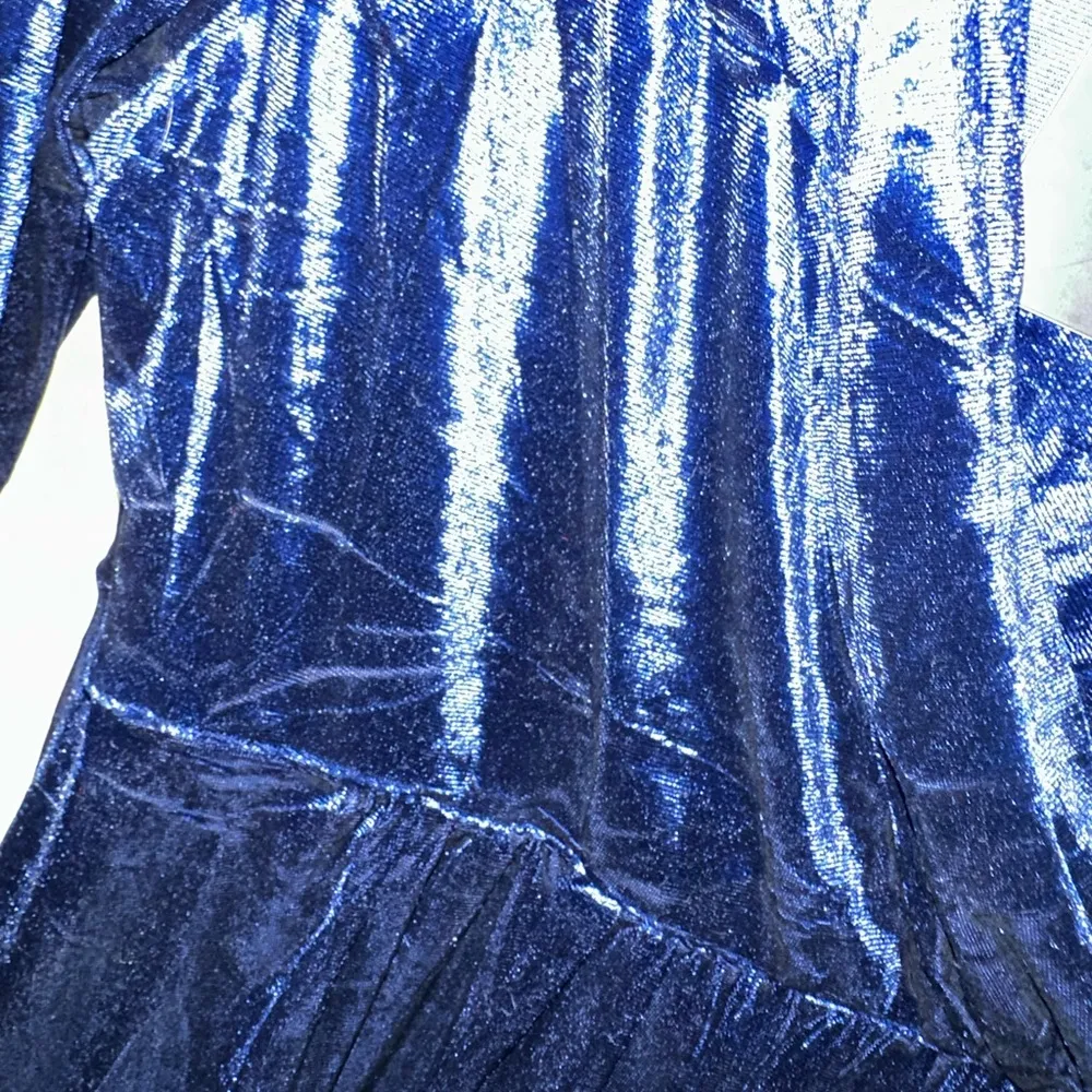 Navy blue velvet cocktail dress - Image 4