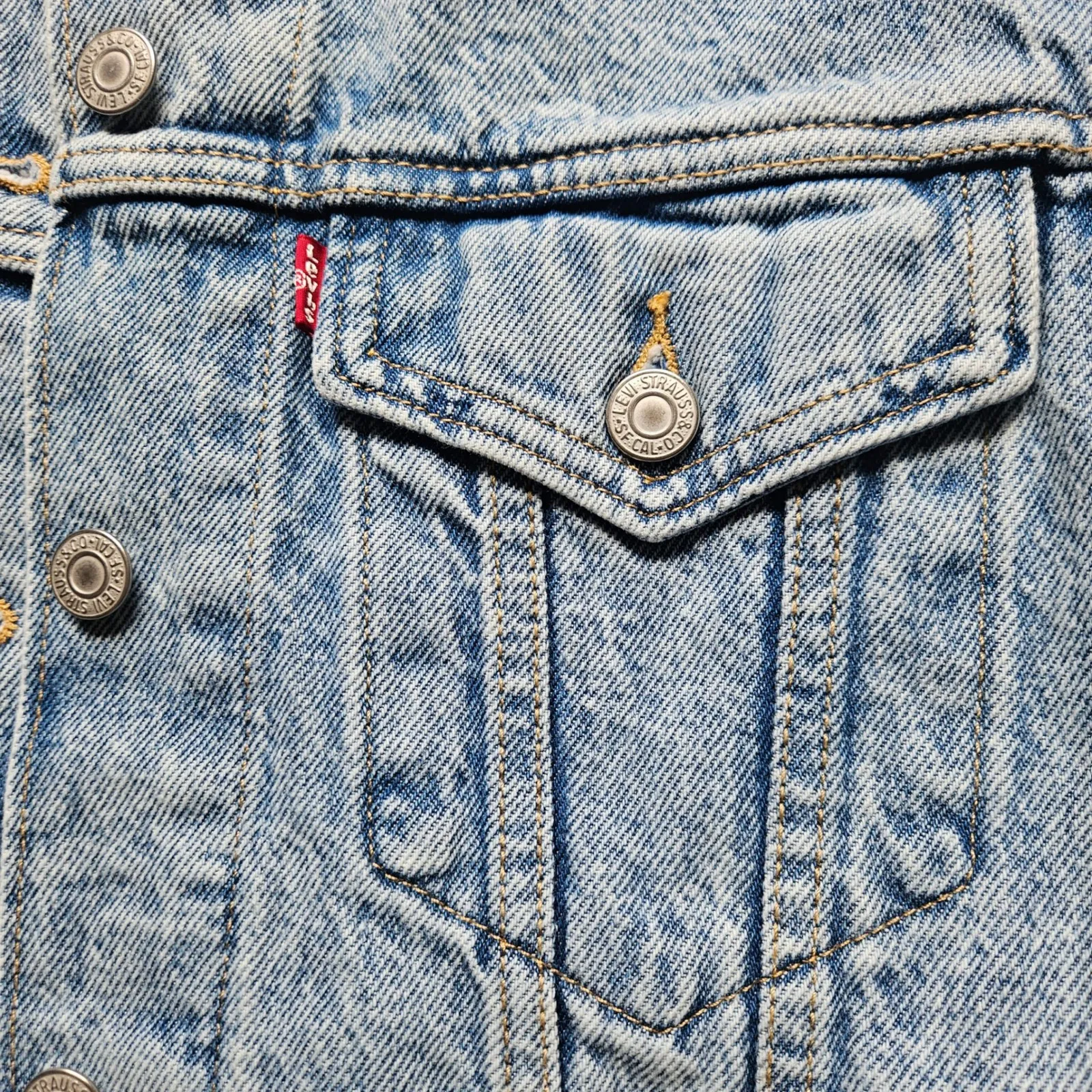 Levi Ex-Boyfriend Trucker‎ Denim Jacket Size Small - Image 9