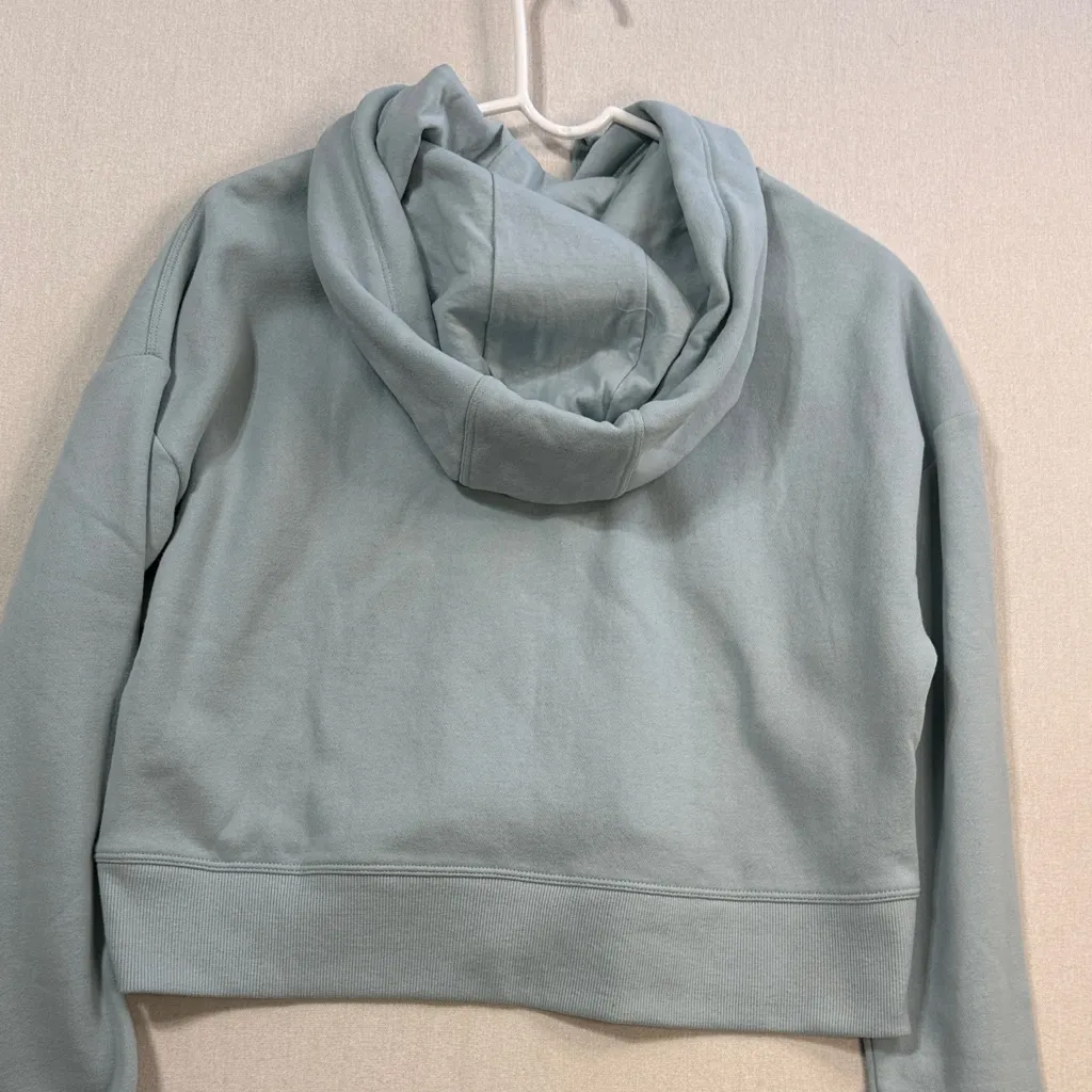 Calvin Klein Women's Light Green Hoodie - Image 6