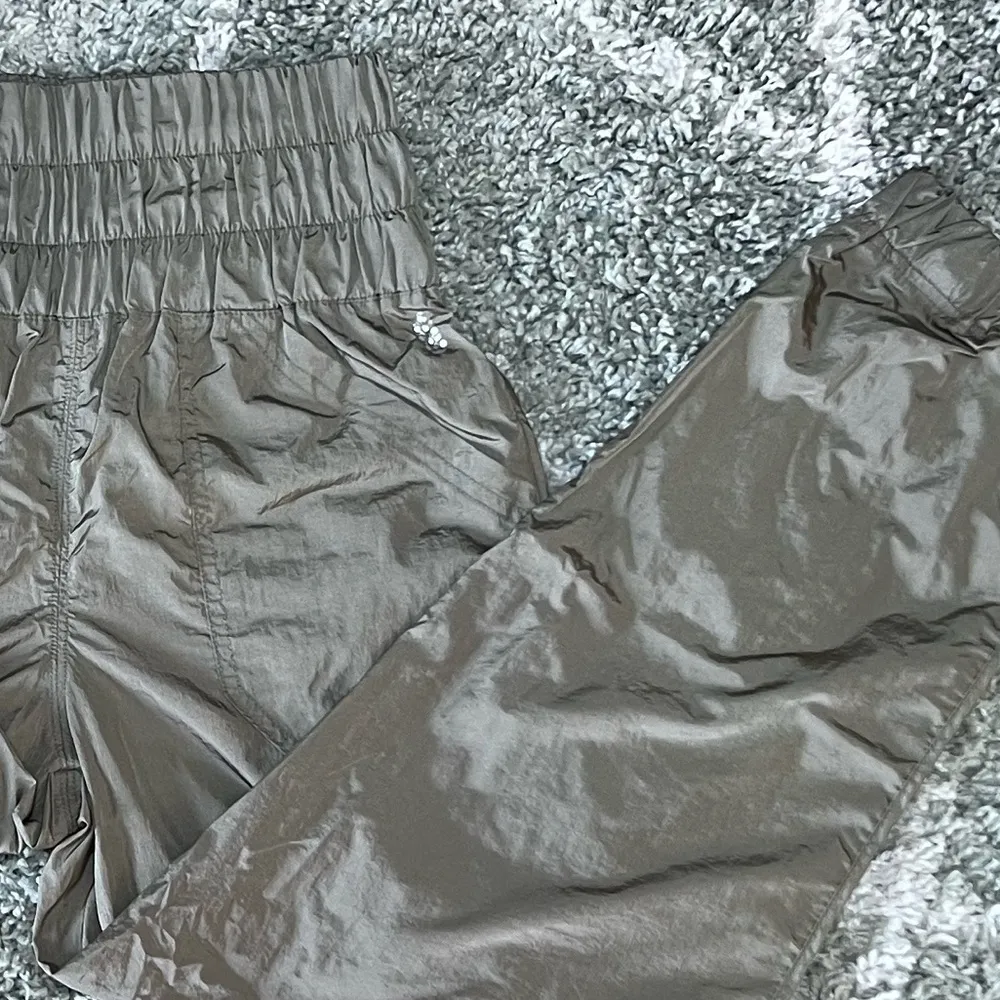 movement High Waisted “THE WAY HOME” sage green joggers size XS BNOWT✌🏽FP fpm✌🏽 - Image 11