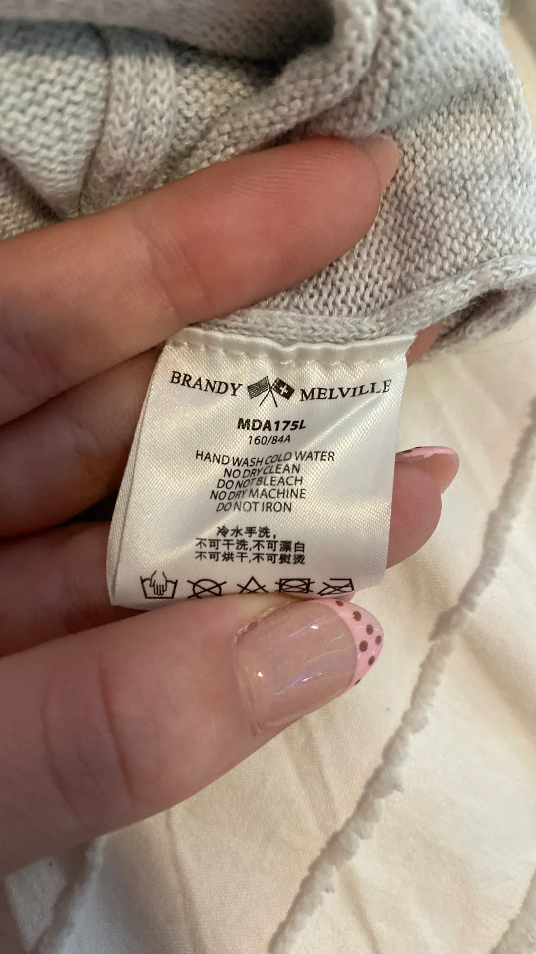 Brandy Melville Sweater Cropped - Image 4