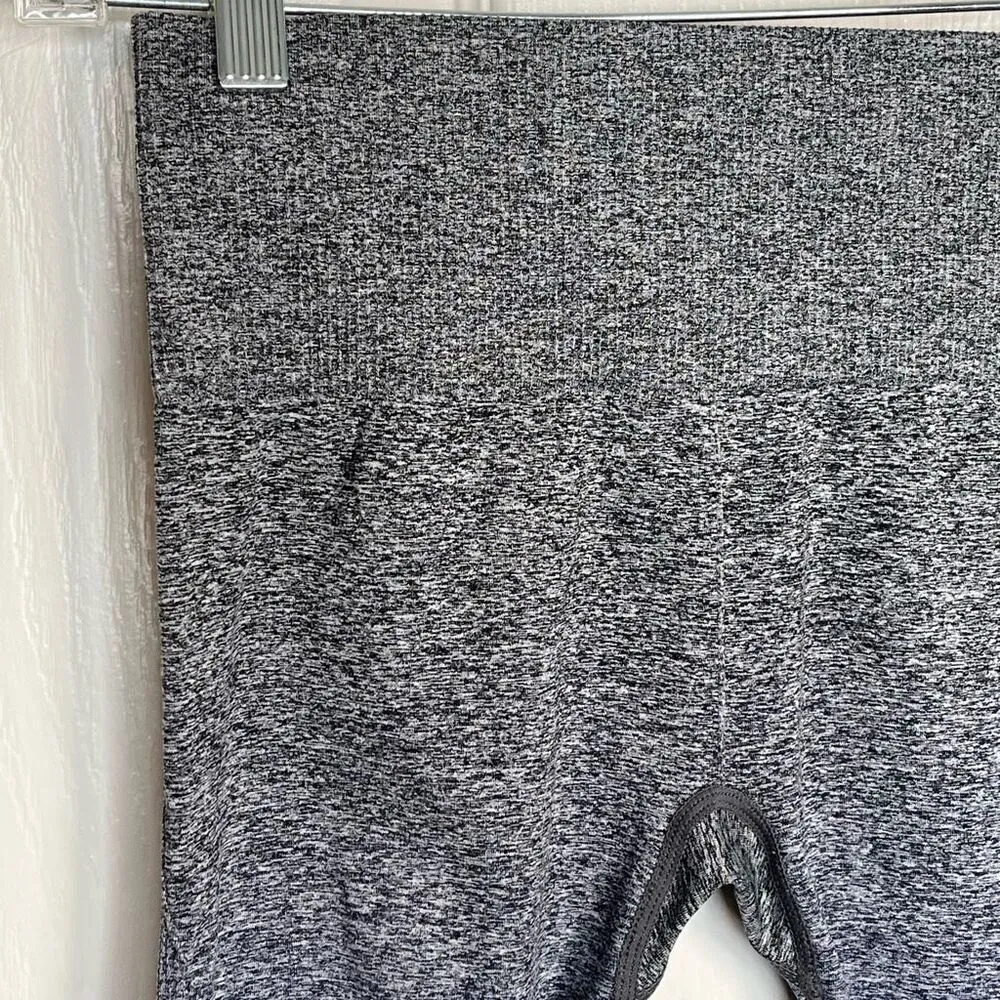 Gymshark Adapt Ombre Seamless Leggings Gray Purple Sz S or M - Image 11