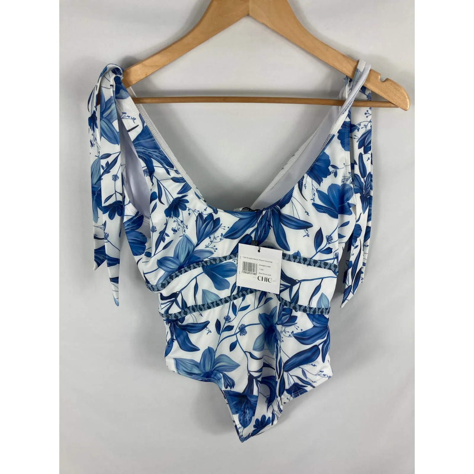 NWT The Chic Hero Floral One Piece Swimsuit 6 - Image 5