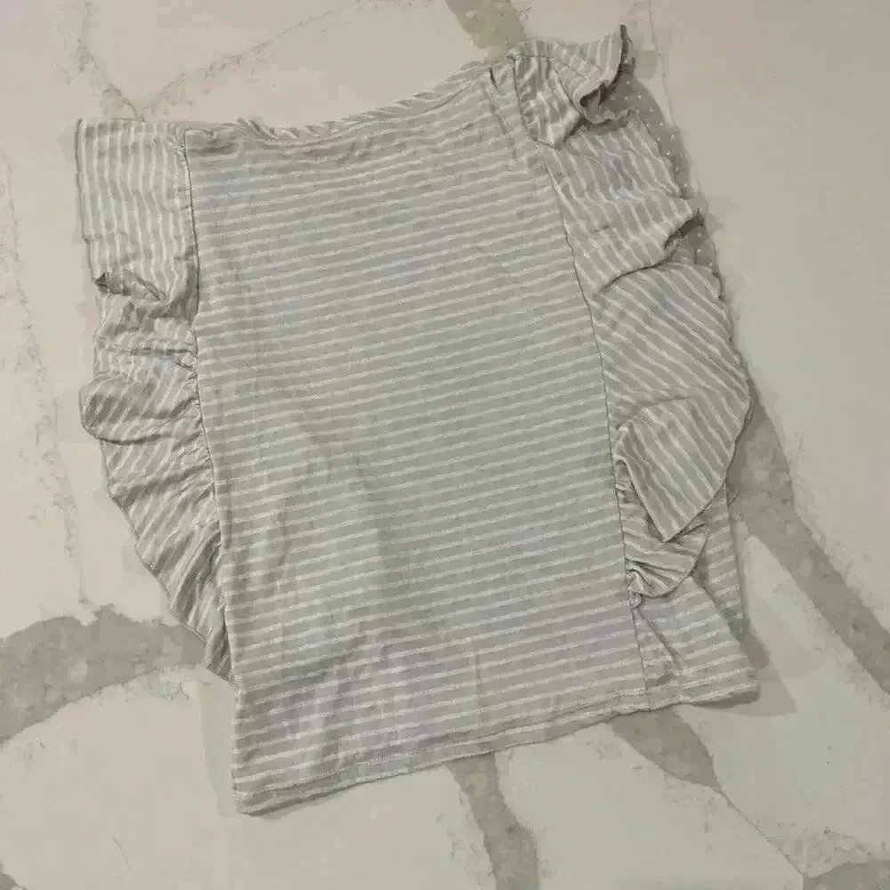 Jane & Delancey ShortSleeve Ruffled Sides Gray Striped Shirt Blouse Womens Large - Image 5