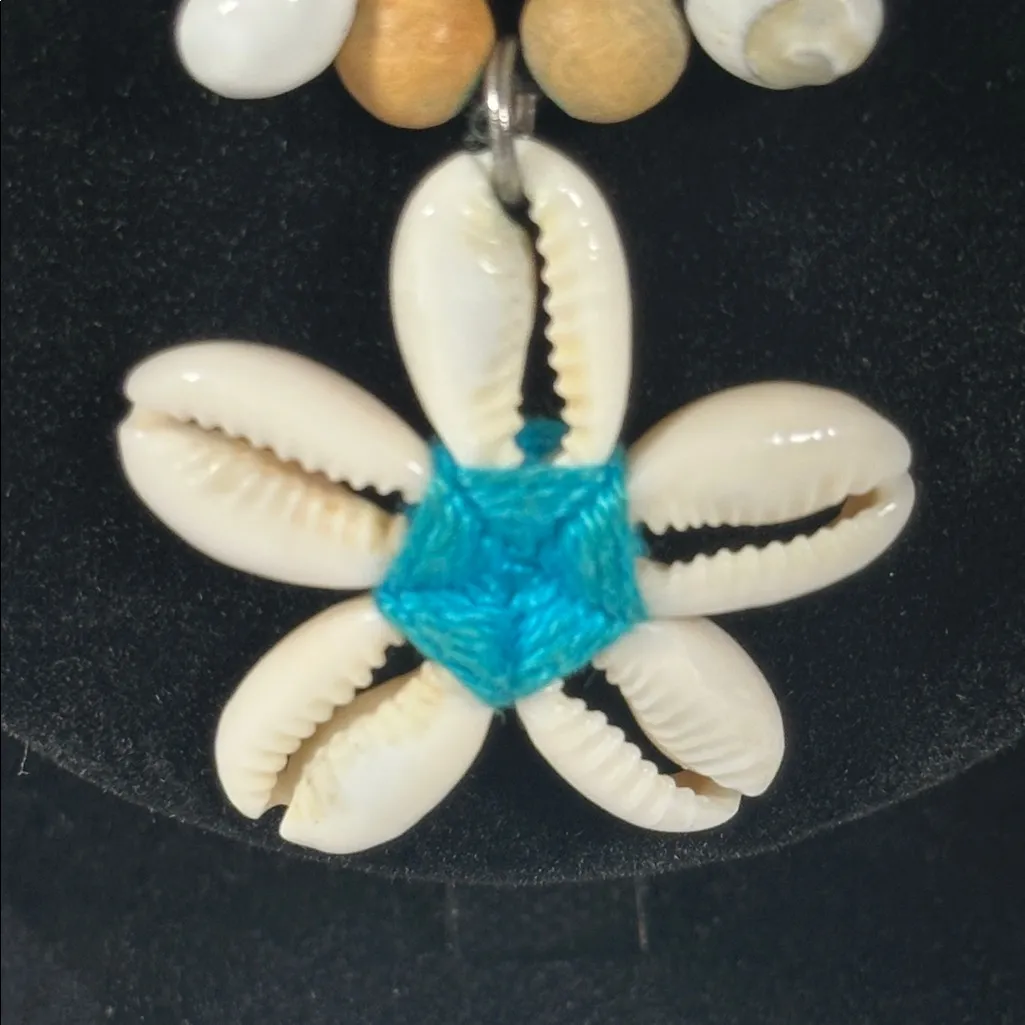 Flower Shell Necklace On Thin Rope Beach Hawaiian Bohemian Necklace 16” Tan - Image 3