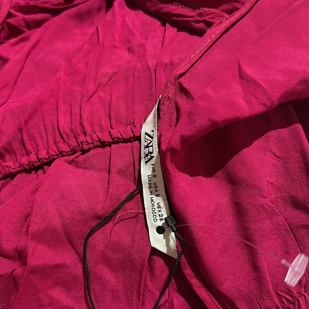 NWOT ZARA SEMI-SHEER BLOUSE WITH SHOULDER PADS BLOGGERS FAV - Image 6