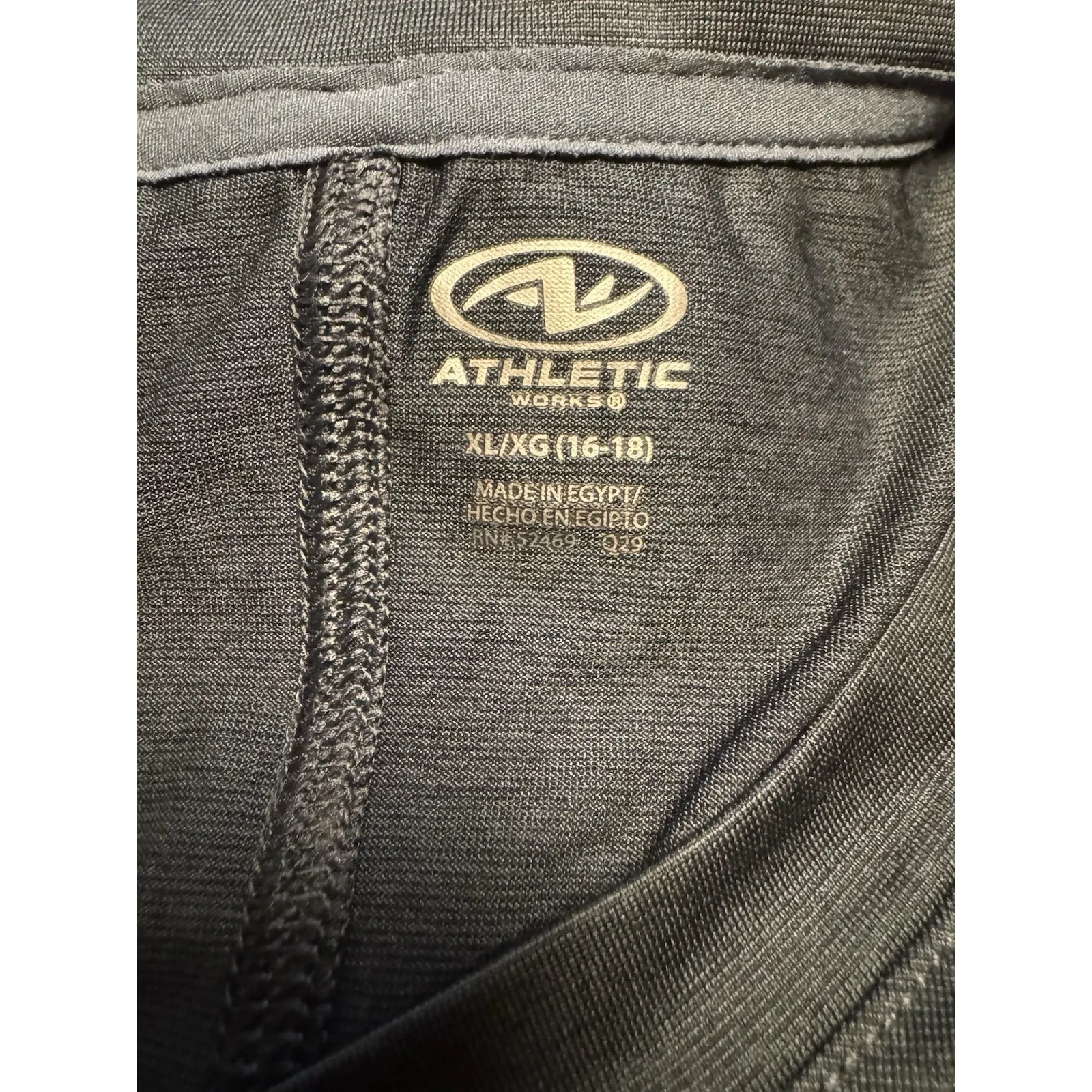 Athletic Works Women's Black Poly Blend Size XL Shirt - Image 3