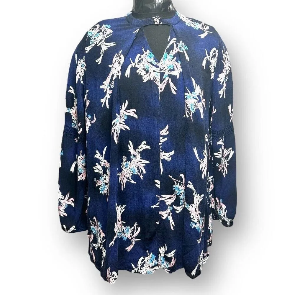 Lane Bryant Navy Floral Crinkle Crepe Keyhole Boho Cottagecore Blouse Size 14/16 - Image 7