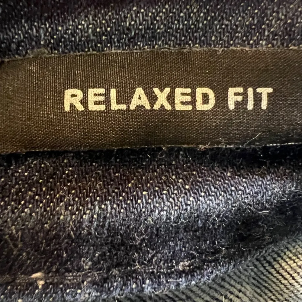 Judy Blue Women's  High Rise Raw Hem Relaxed Fit Jean Stretch Medium Wash Sz 14W - Image 12