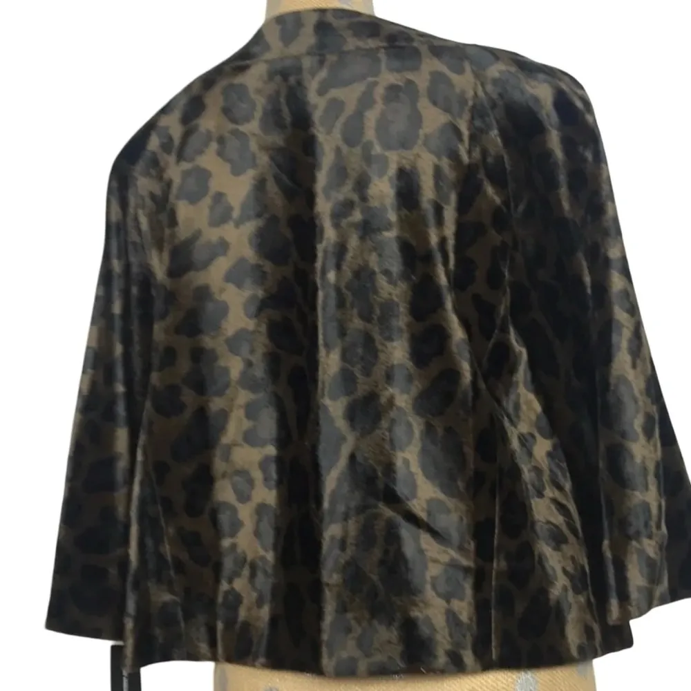 INC International Concepts Size Medium Leopard Faux Fur Shell Crop Jacket. New Brown - Image 3