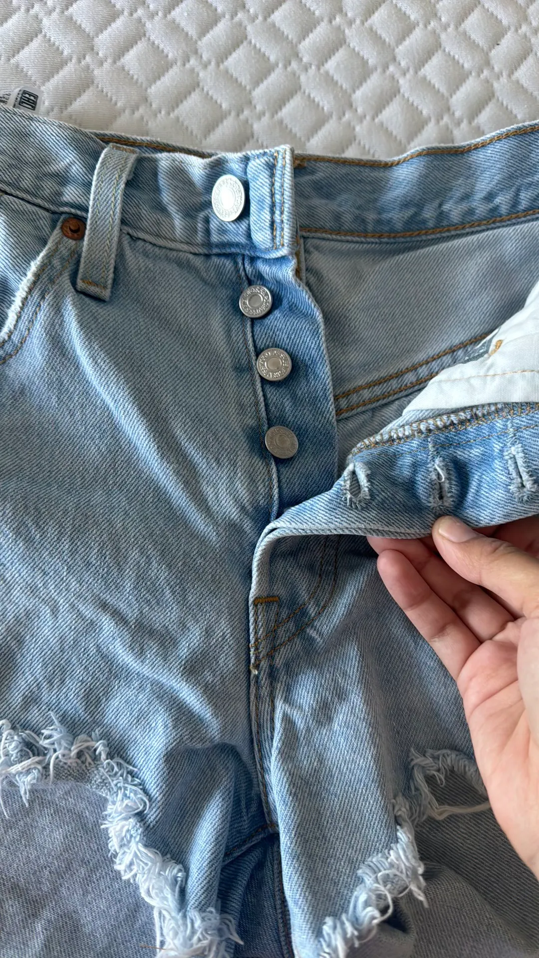 501 Mid-Rise Denim Shorts - Image 2