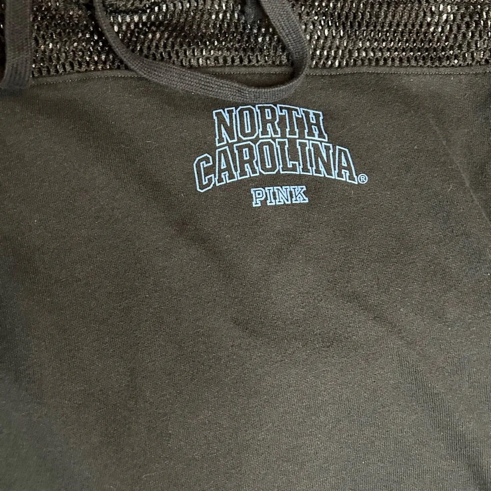 UNC Tarheels Pink Brand Mesh Top Medium - Image 9