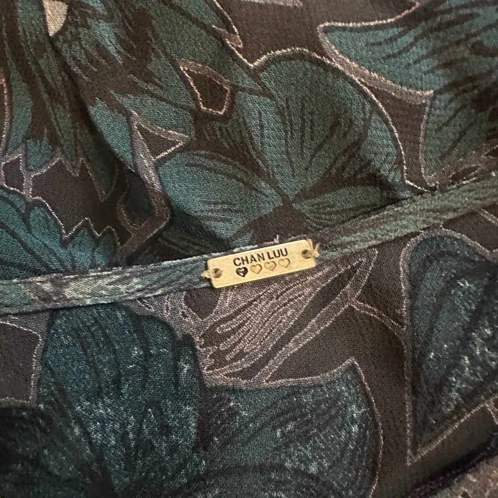 CHAN LUU Semi Sheer Floral Blouse Size XS - Image 4