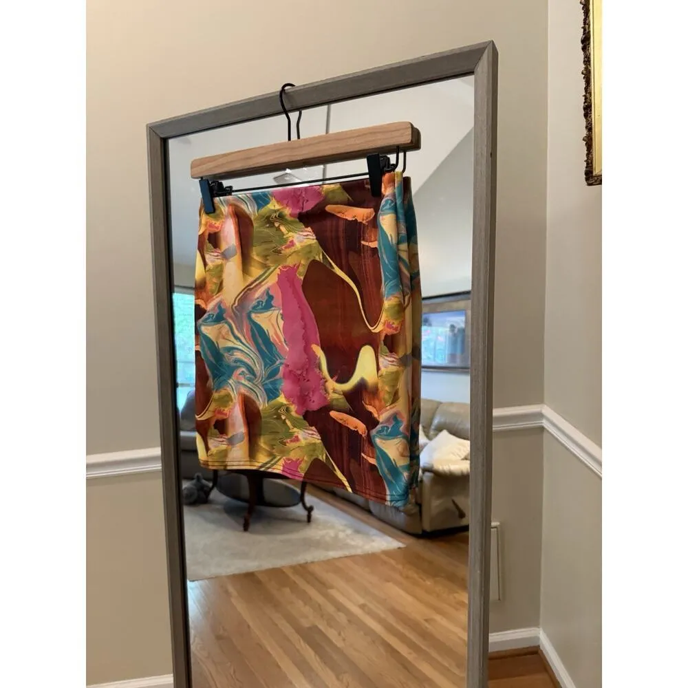 Pretty Little Things Abstract Print Skirt Size 2 - Image 3