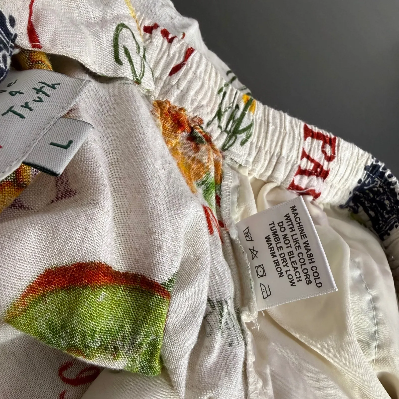 Live A Truth Fruit Print Crop Top Shorts Set Vacation Resortwear Size L Tropical White Size L - Image 7