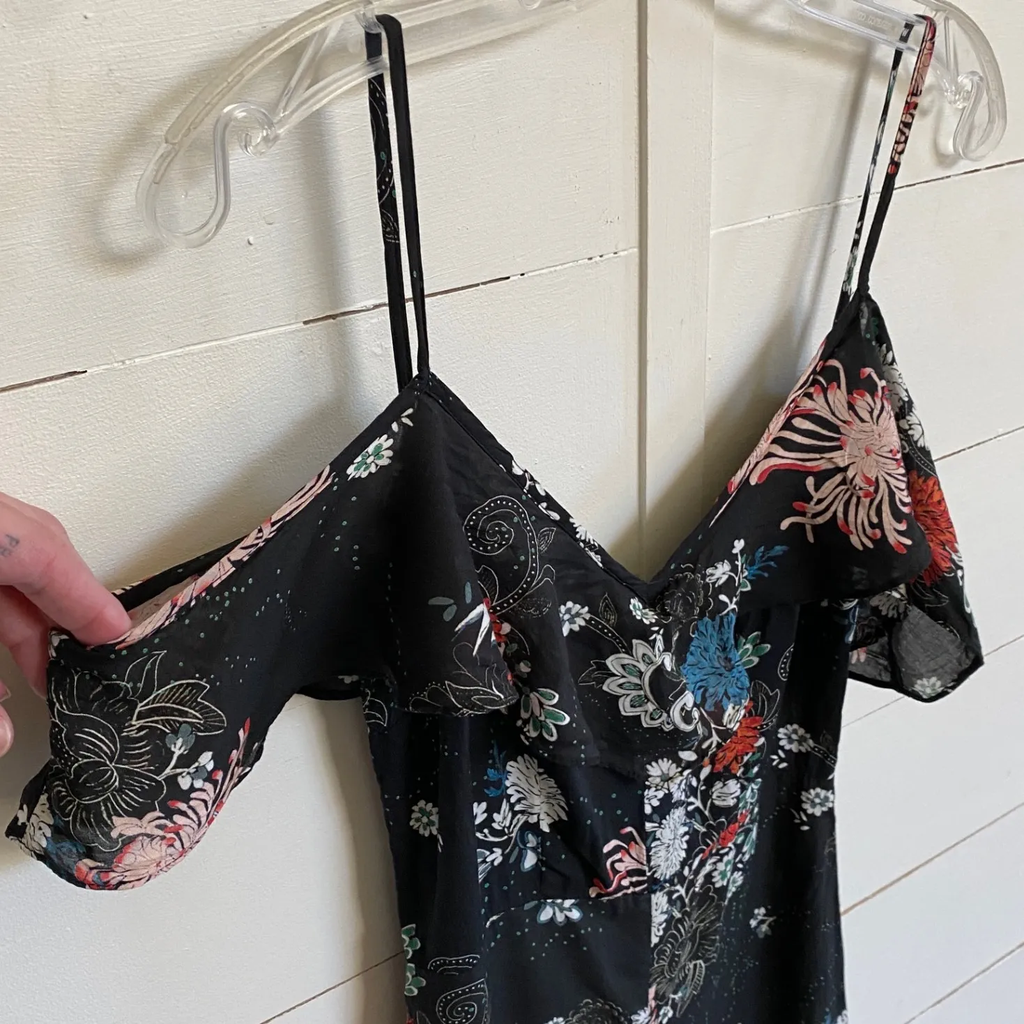 ZARA Woman Cold Shoulder‎ Floral Romper - Image 6