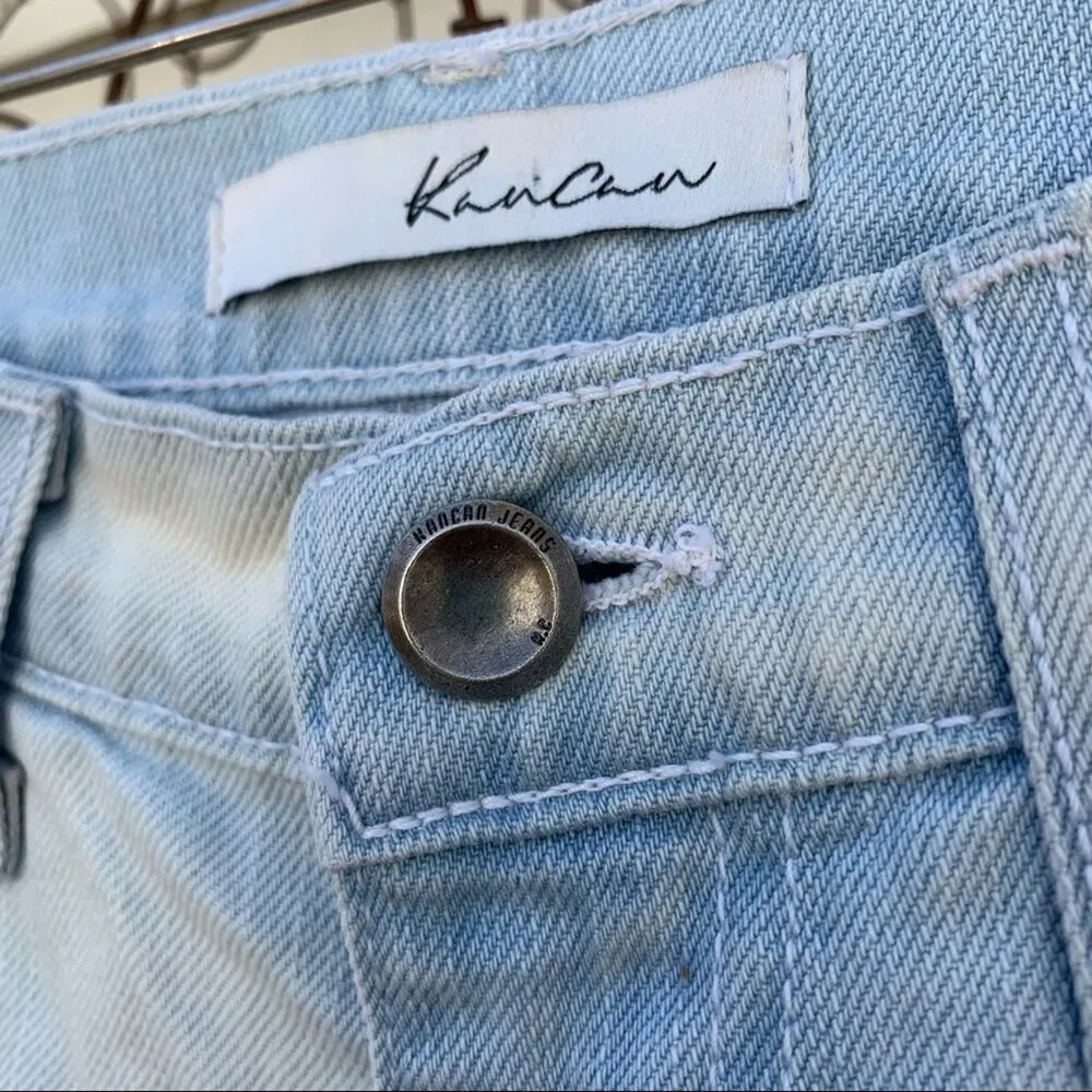 KanCan mid rise boyfriend fit distressed jean shorts Size 24 White - Image 5