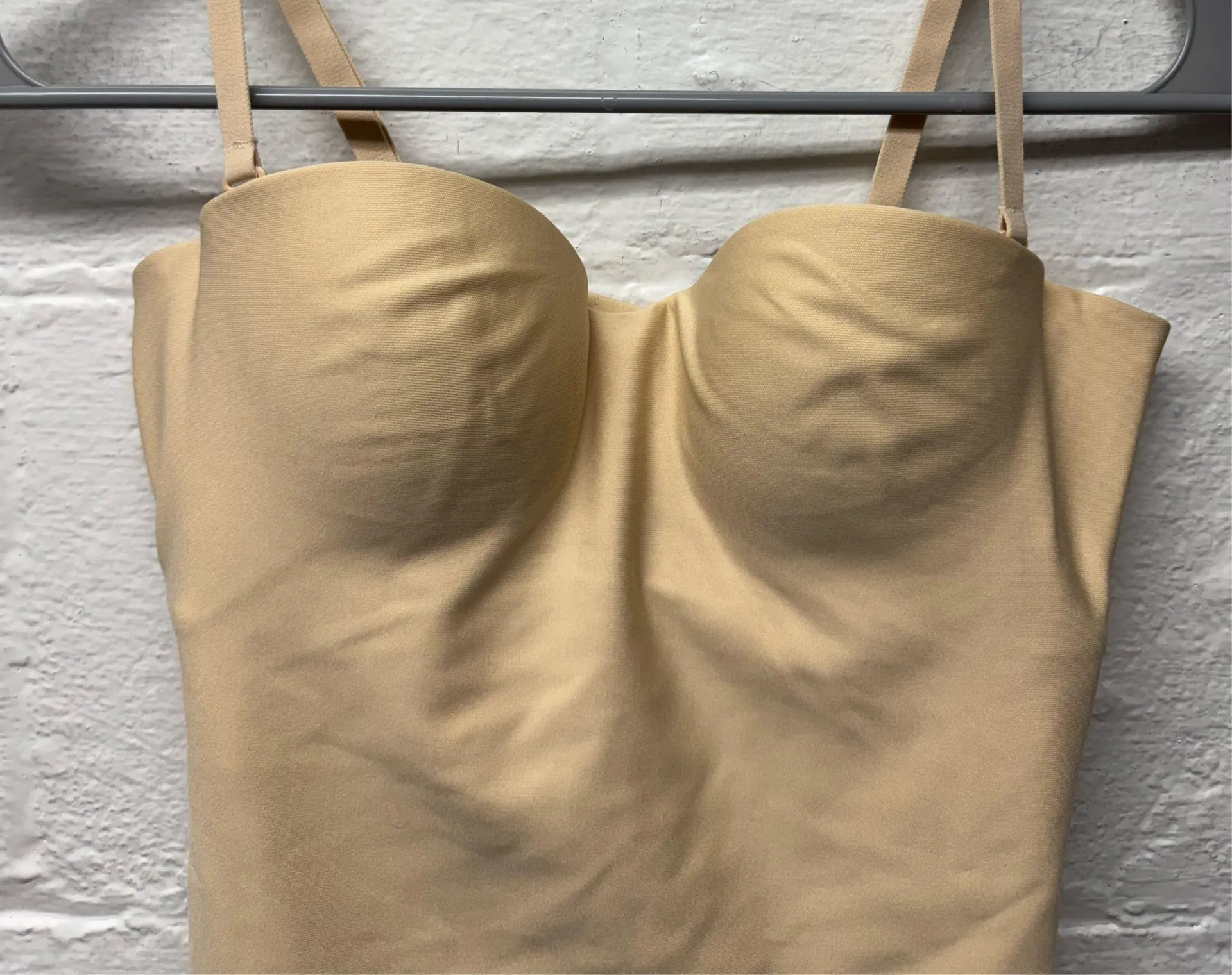 NWT Skims Body Molded Underwire Slip - Image 4