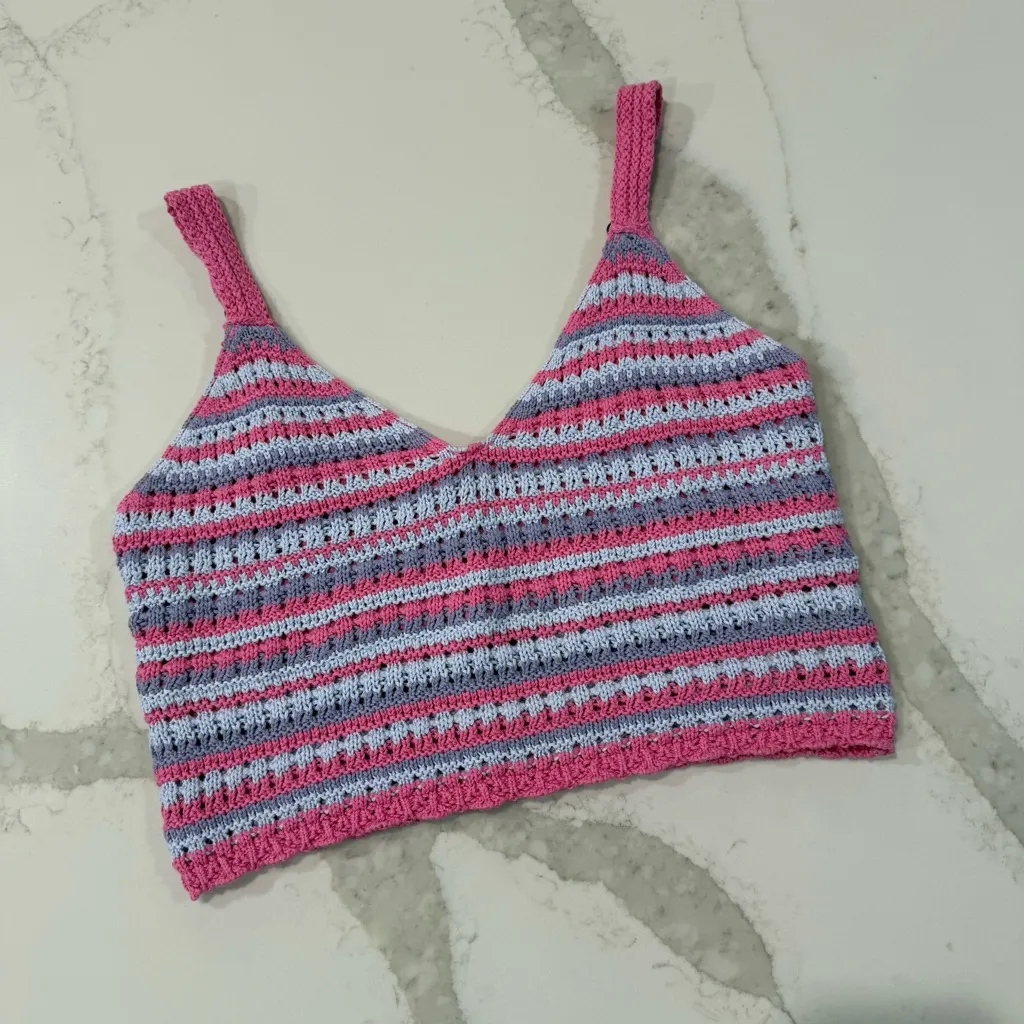 Hollister Crochet Striped Knit Crop Top Women’s Large Pink/Purple Boho Vacation - Image 2