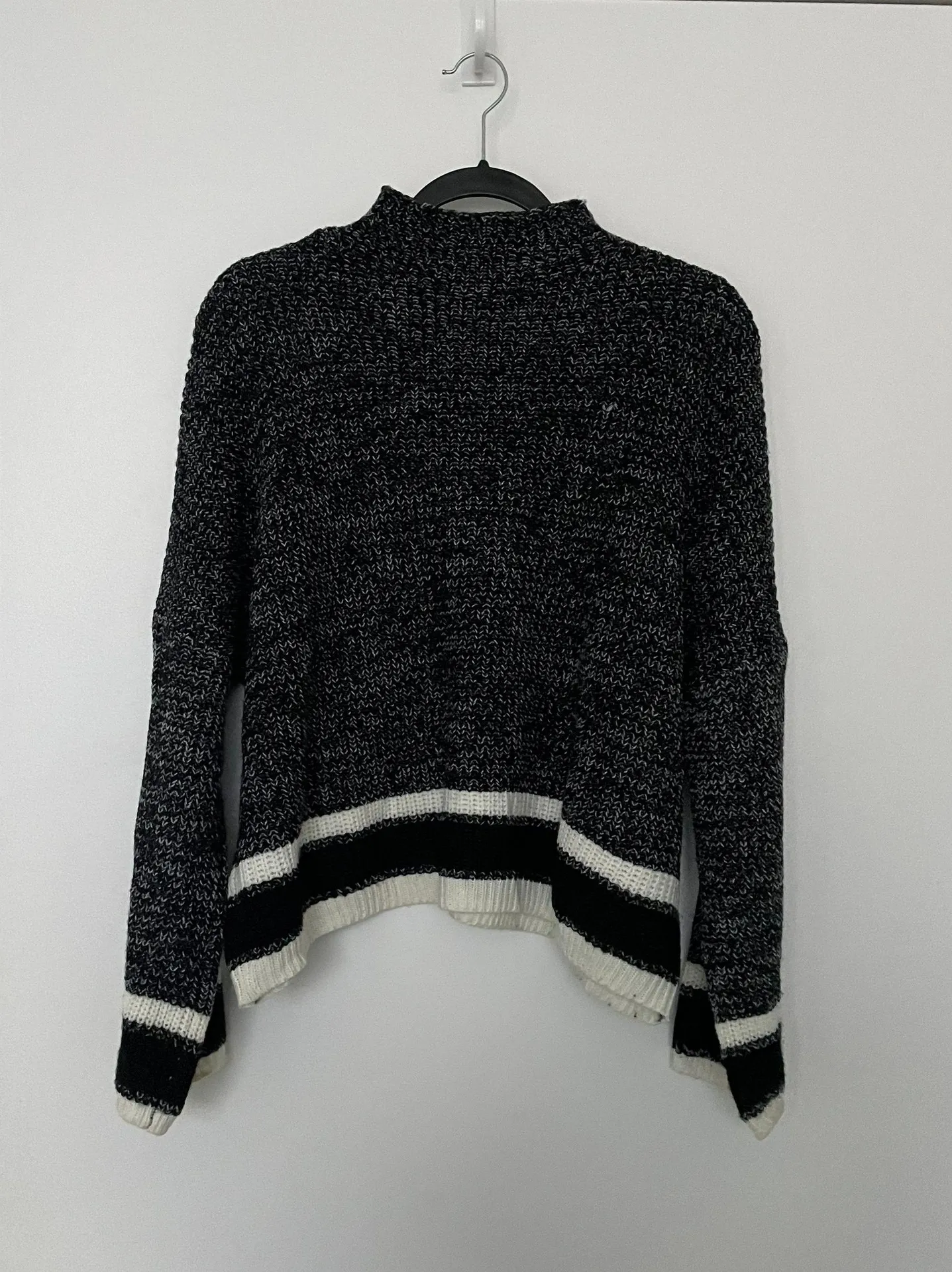 S mock turtle neck black Sweater - Image 2