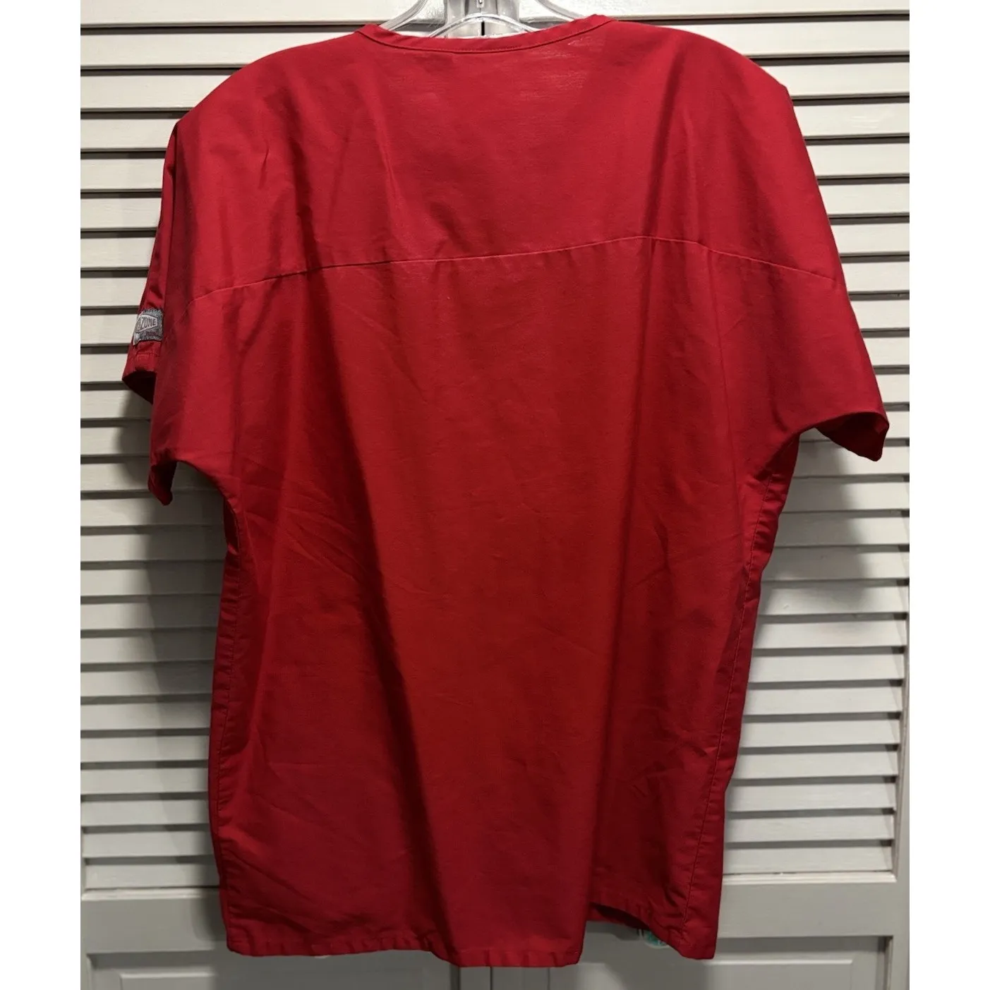 Scrub Zone Scrub Top Red Short Sleeve V Neck Pockets Size SML Unisex Medical - Image 6