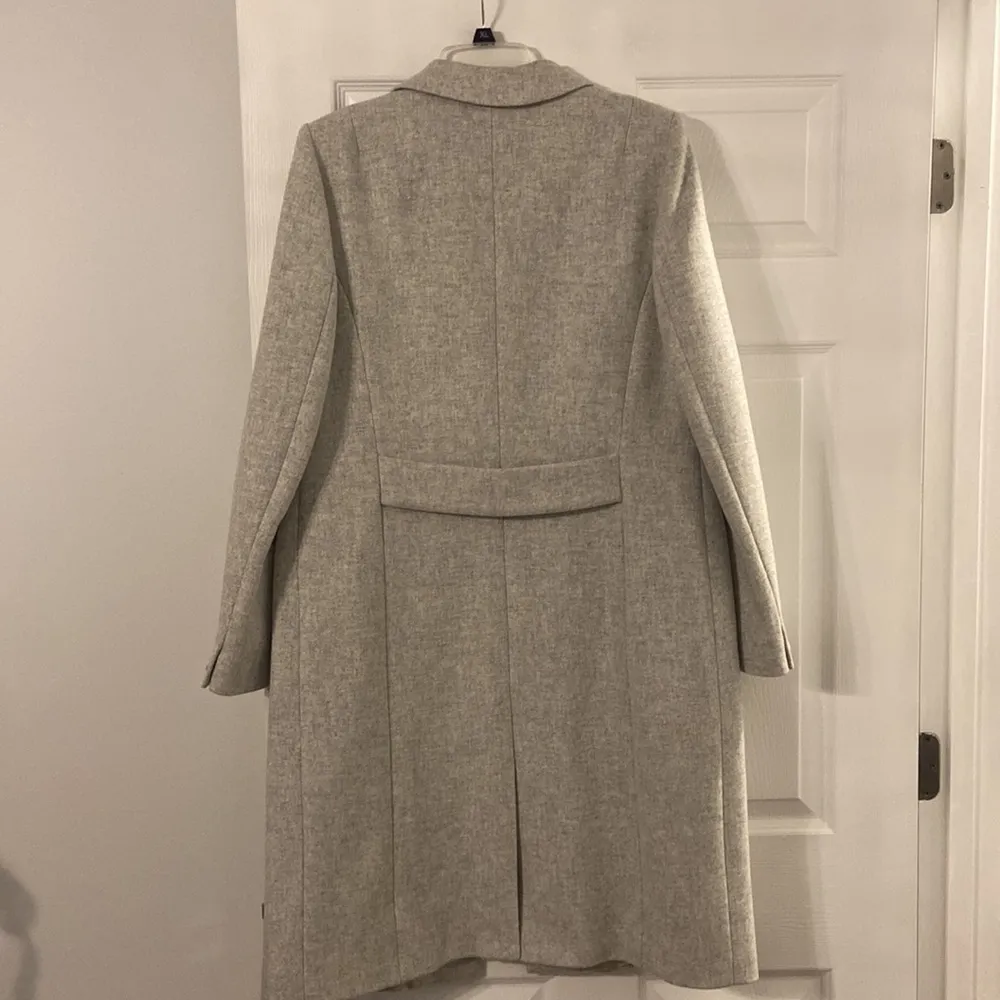REISS Light grey mid length coat size 10 length 42” bust 38”sleeve from top 25” - Image 8