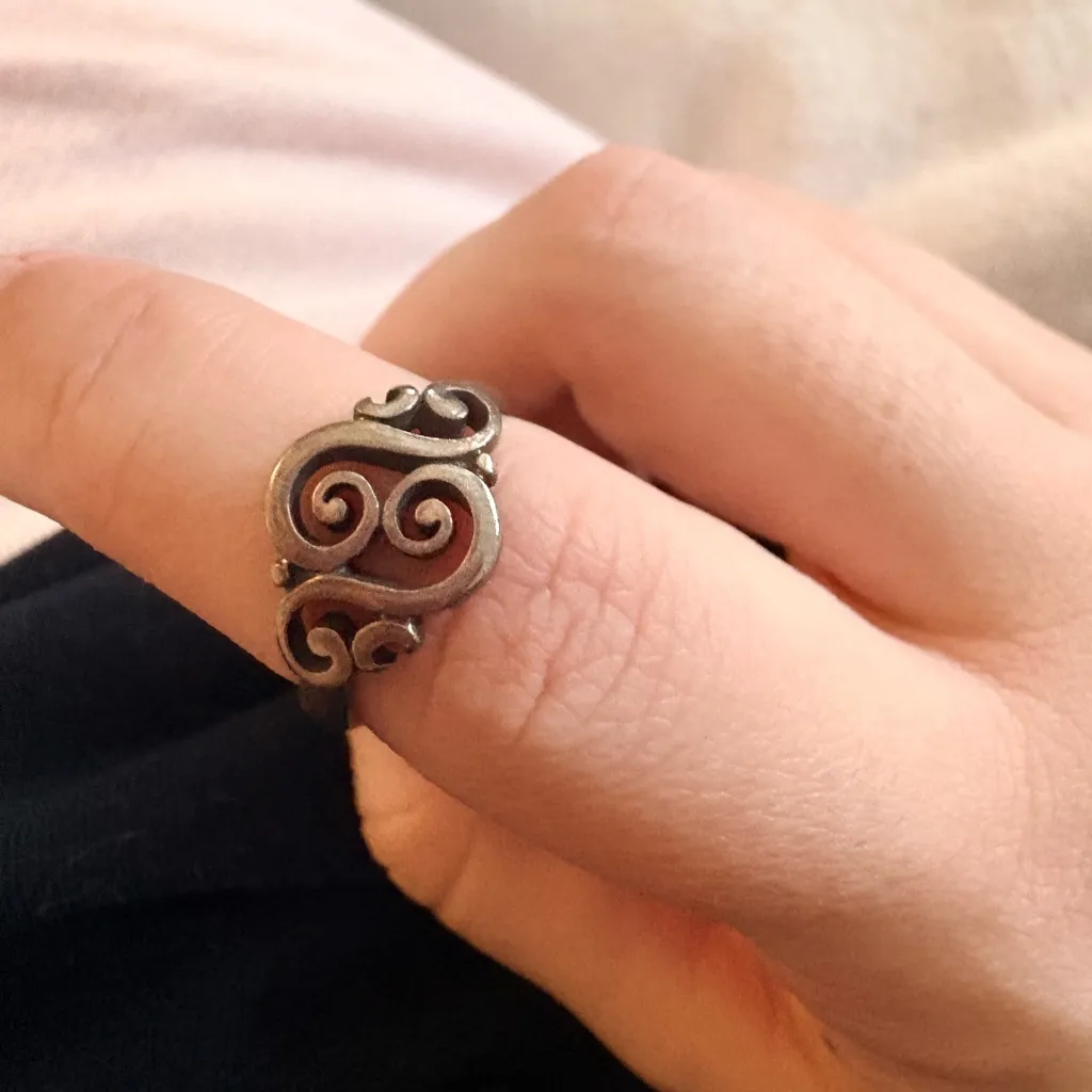 James Avery Silver Swirl Ring - Image 3
