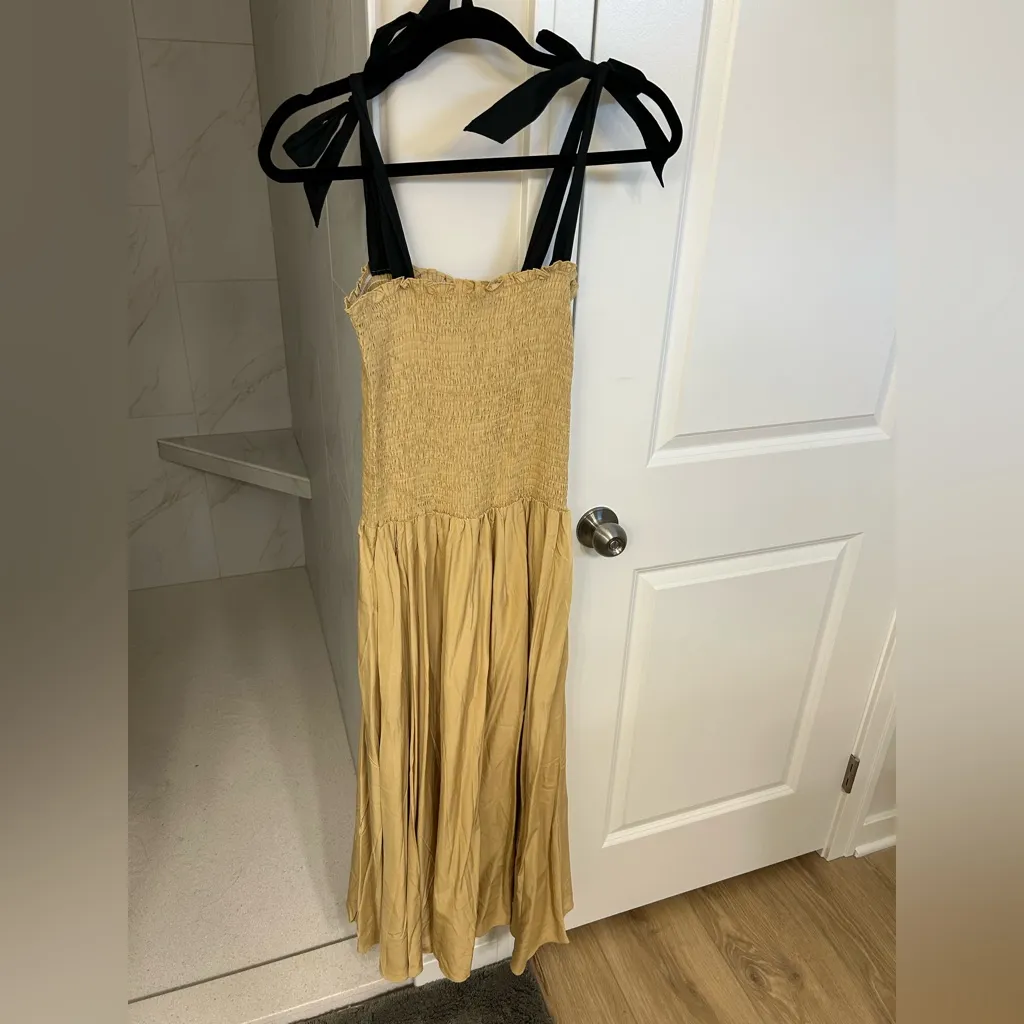 NWT Buru Tie Top Smocked Dress Size M - Image 7