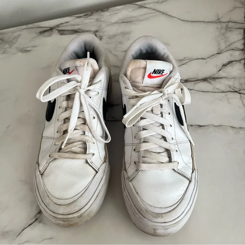 Nike Court Legacy Lift Platform Sneakers Size Womens 8 White - Image 4