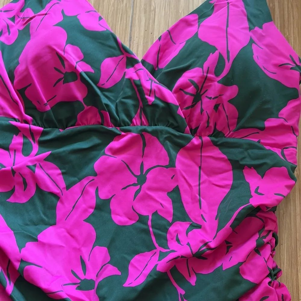 Anthropologie Boden Floral Pink & Green Ruched One Piece Swimsuit - Image 2