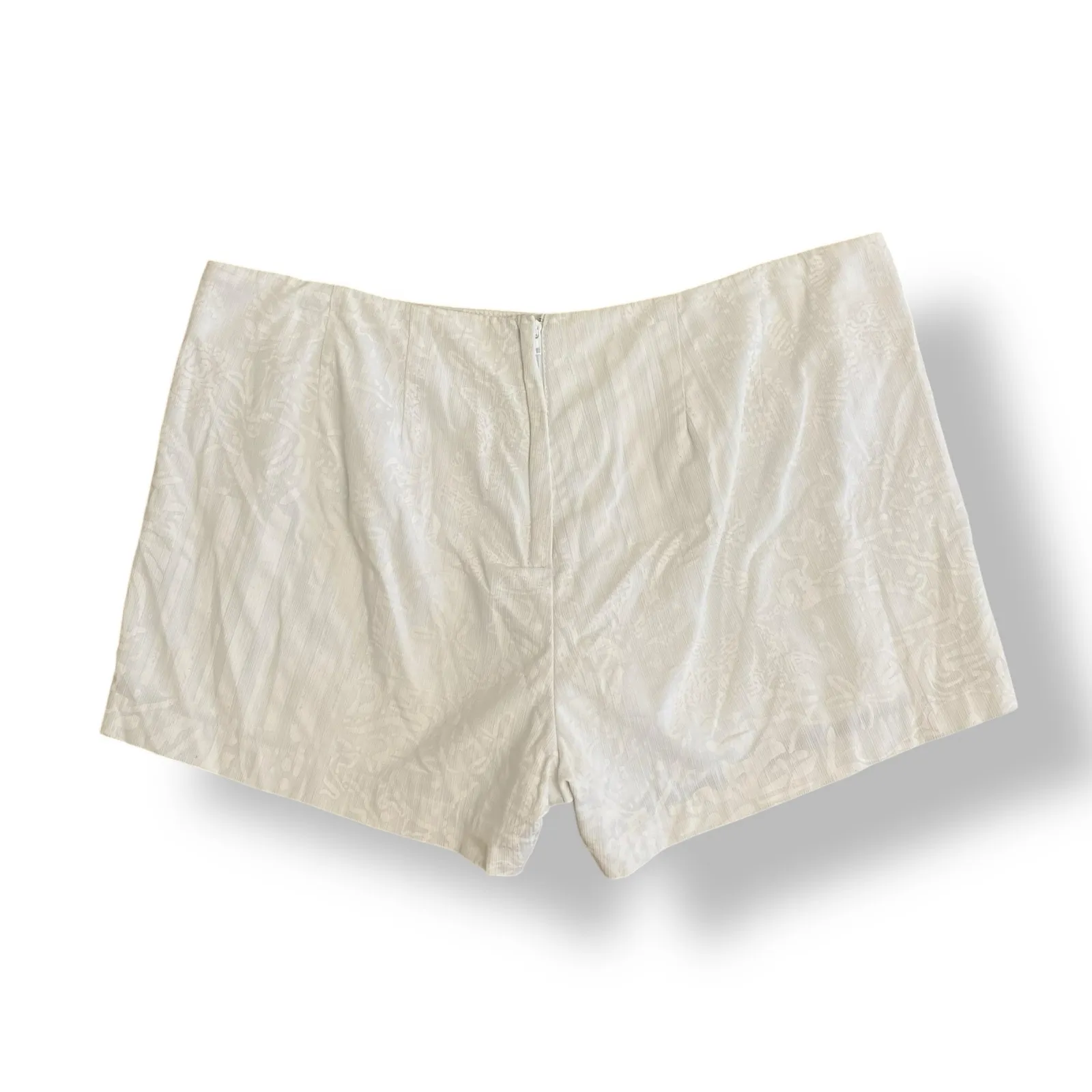 Lilly Pulitzer White Liza Shorts Size 8‎ Coastal, Preppy, Resort, Casual - Image 6