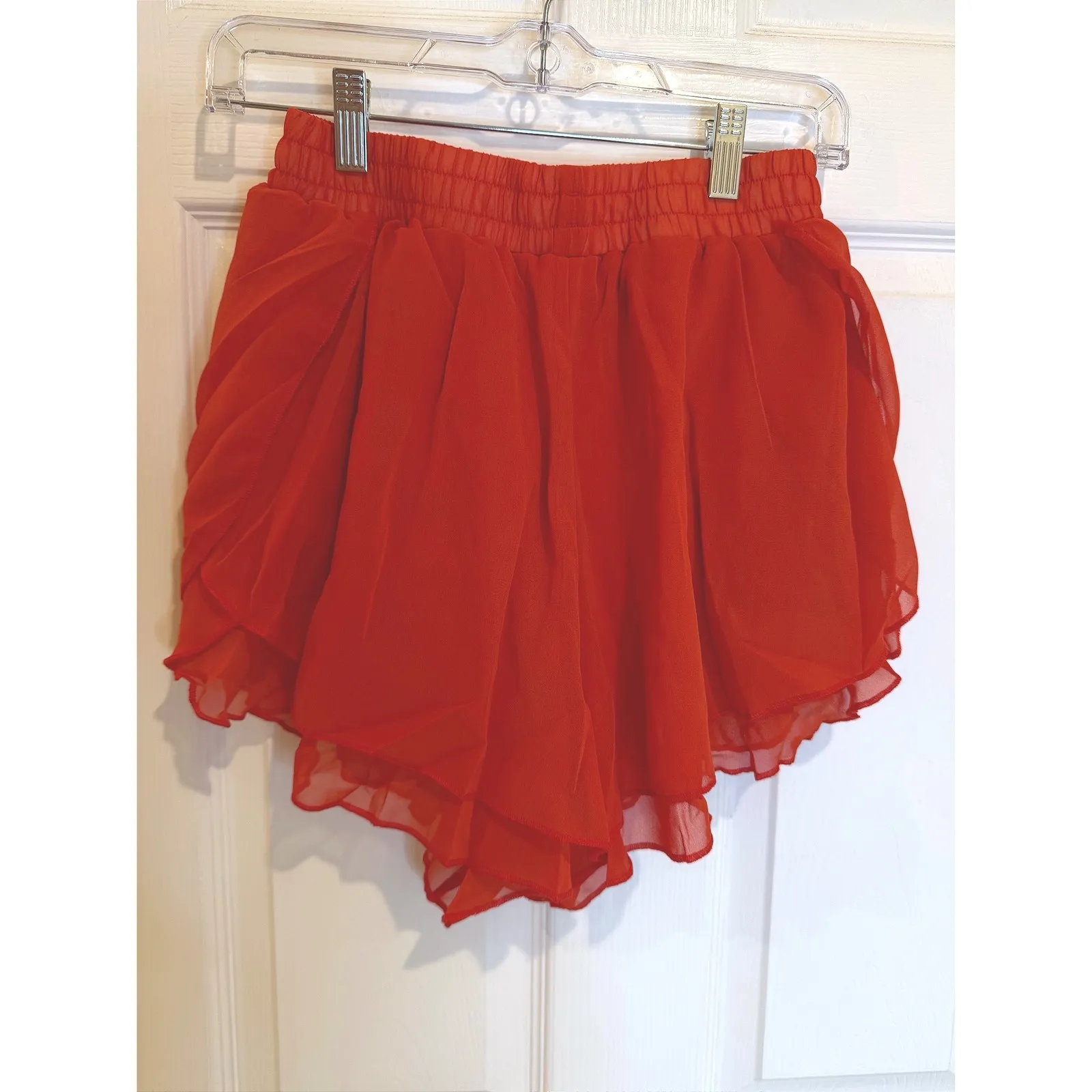 567 Technology Flowy Shorts High Waist Layered‎ Ruffle Hem Red S - Image 5