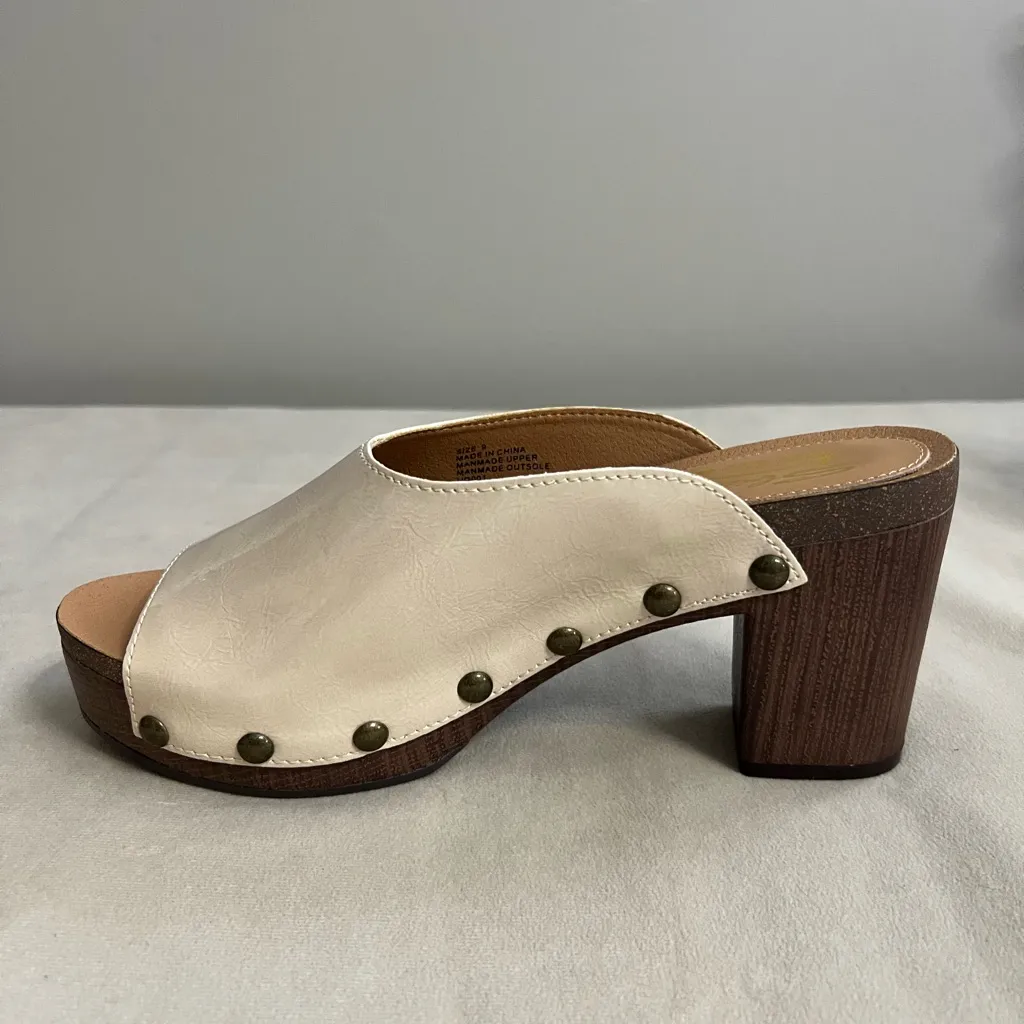🌸 Sbicca “Montrose” Cream Block Heel Clogs – NWT 🌸 Size 9 - Image 4