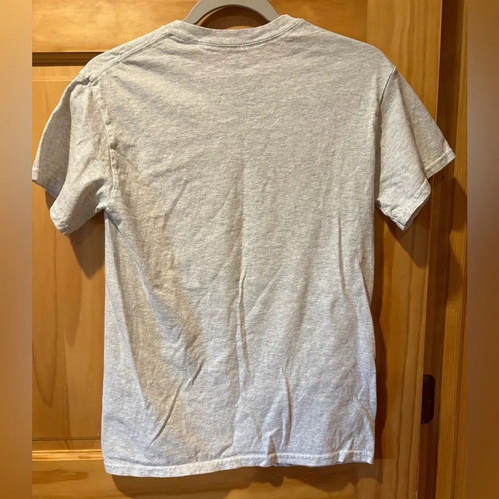 Disney Mickey Mouse Gray T-Shirt “ Walt Disney World” vintage size XS adults - Image 4