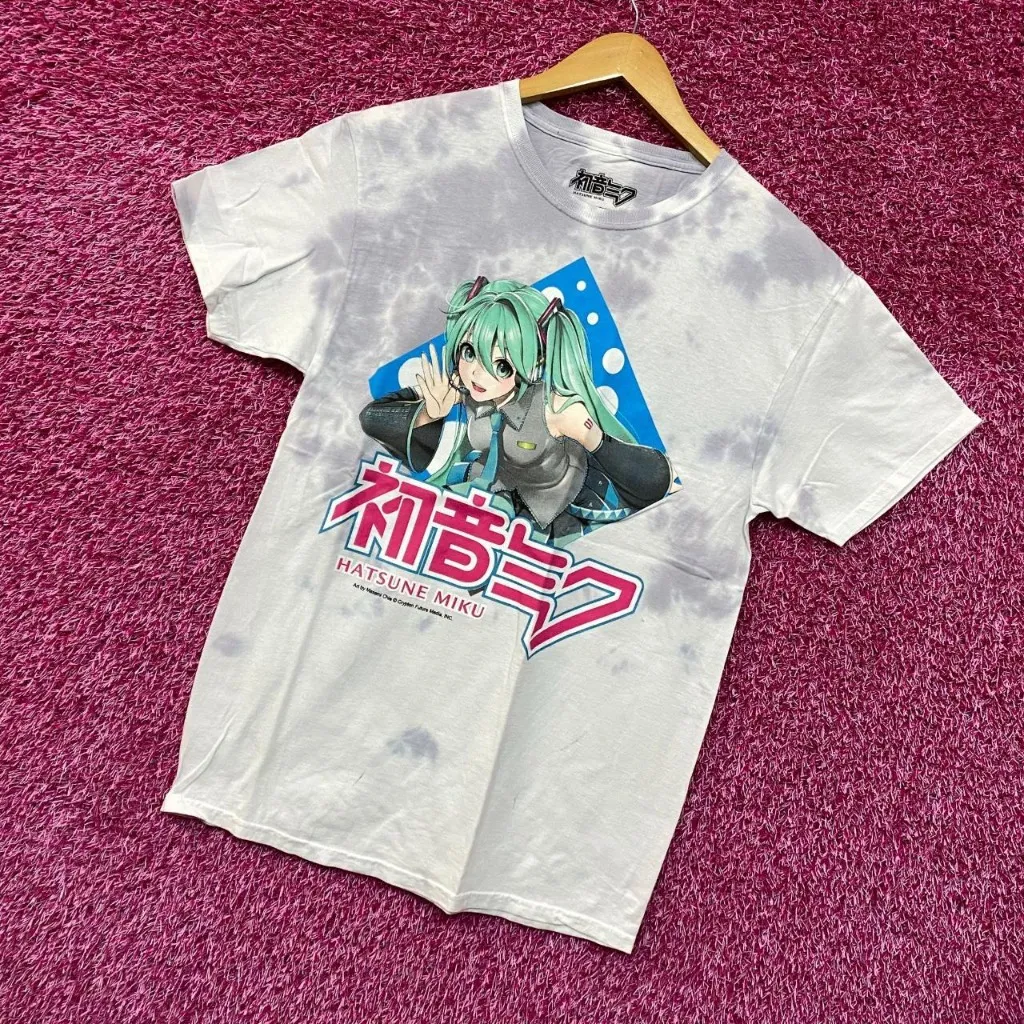 Hatsune Miku Let's Go! tiedye Tshirt size s/m - Image 3